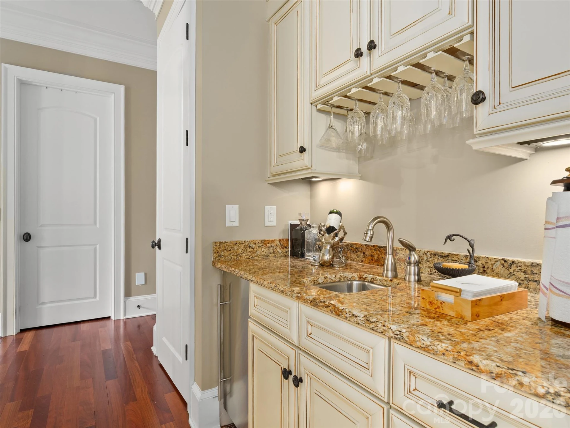 413 Barrington Drive - Photo 19