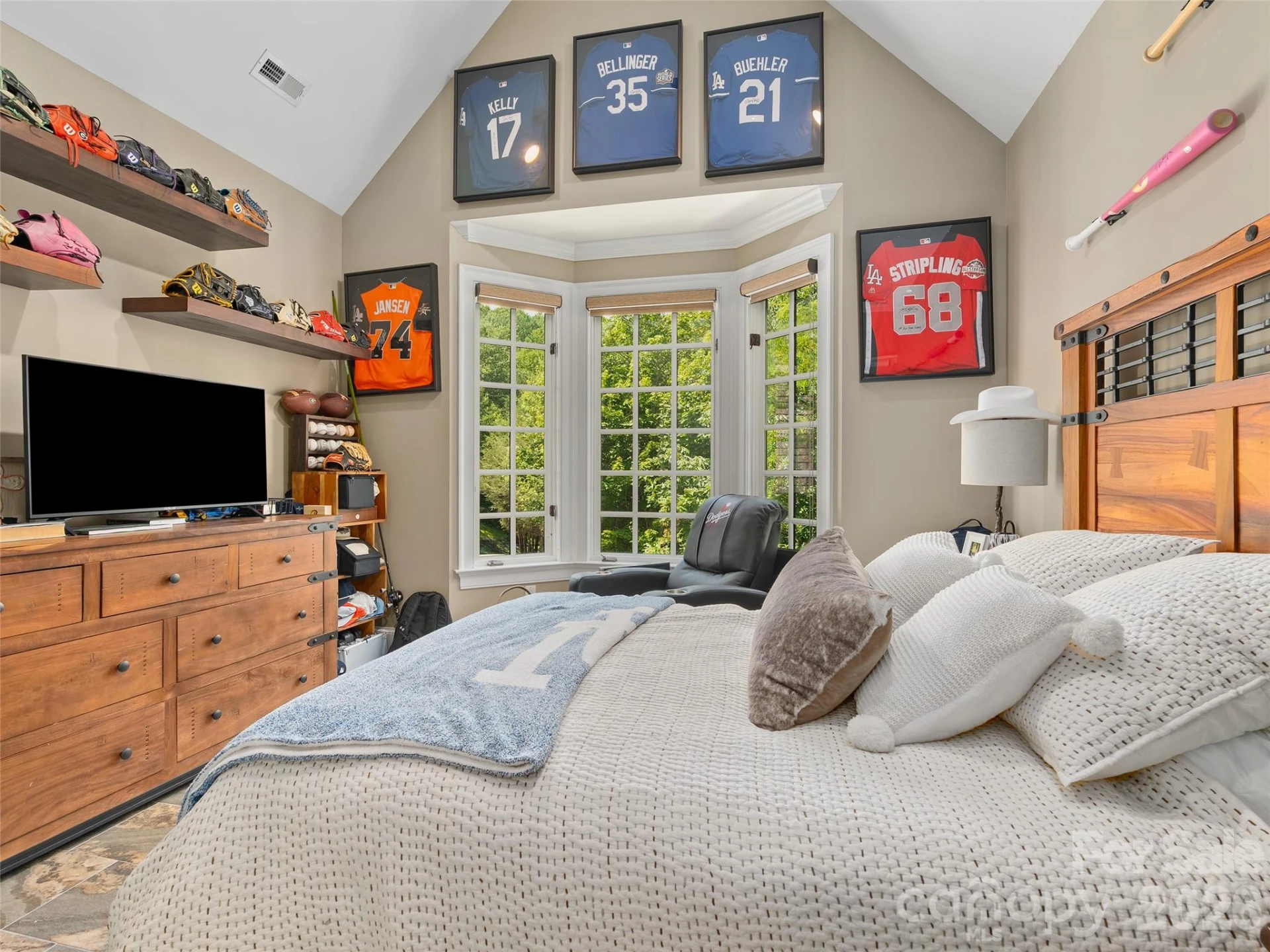 413 Barrington Drive - Photo 32