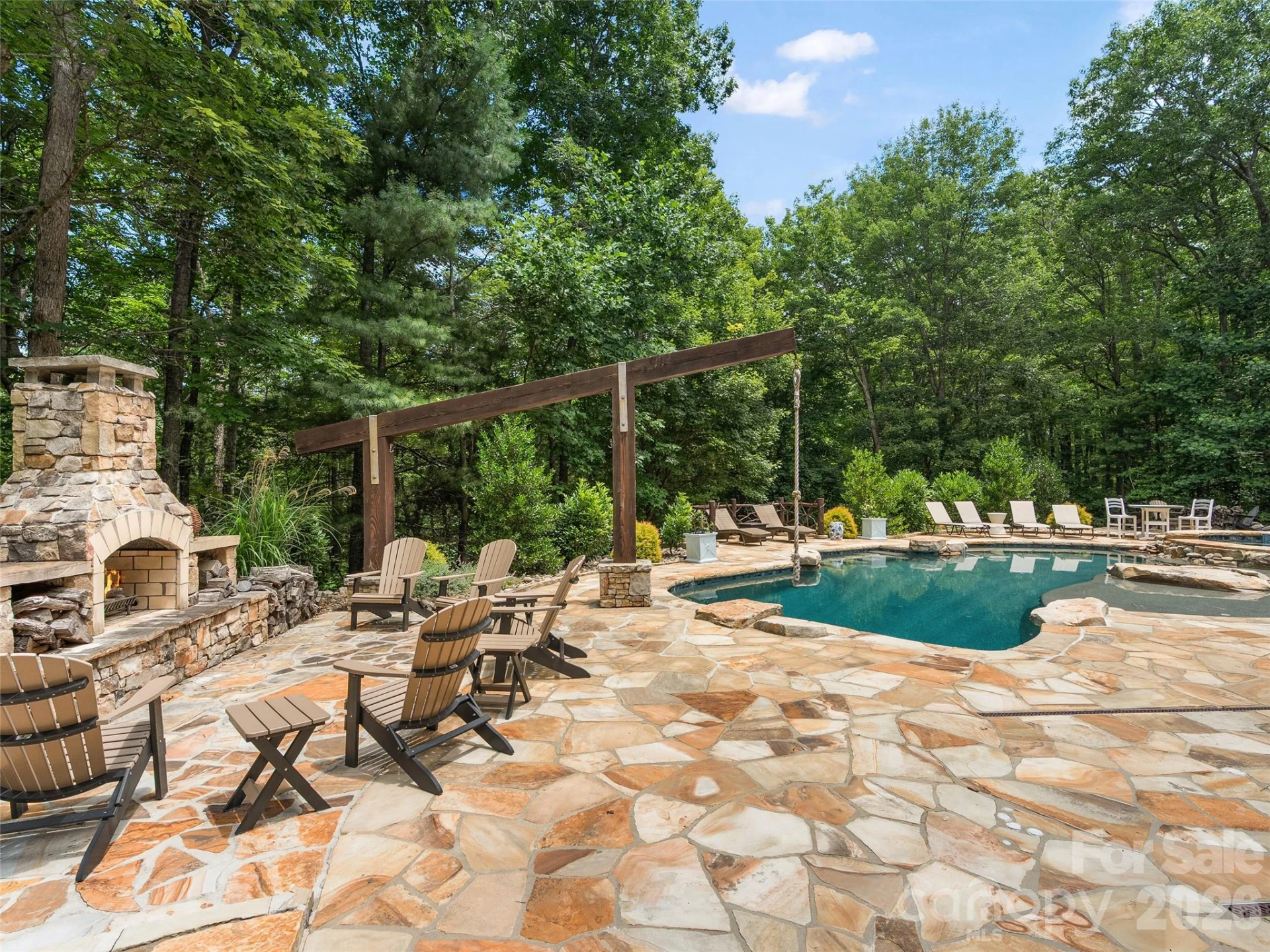 413 Barrington Drive - Photo 43