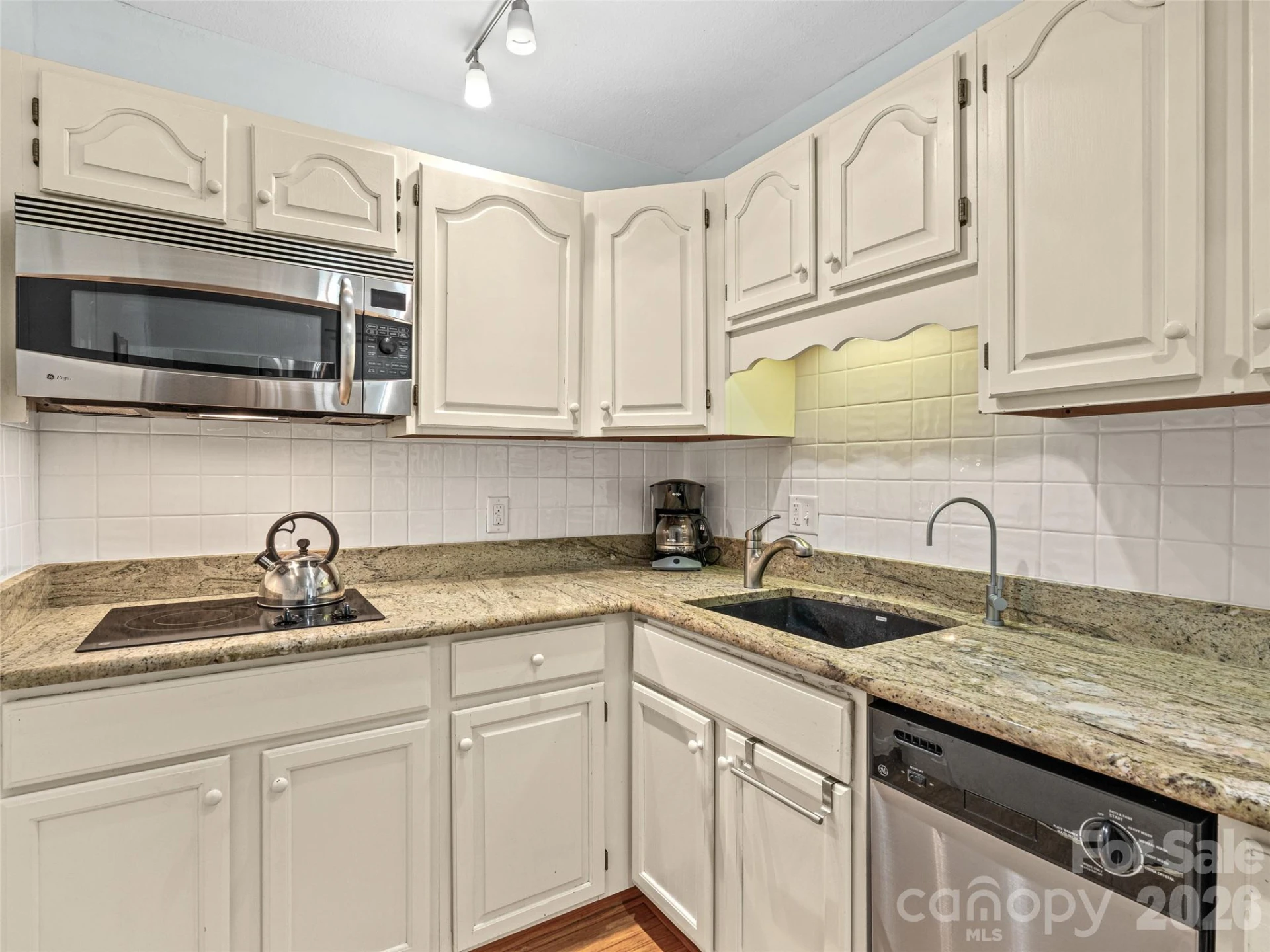 647 Town Mountain Road #309 - Photo 17
