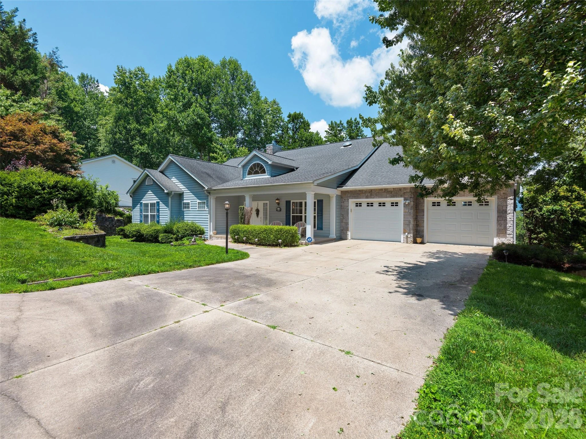84 Red Cedar Drive - Photo 2