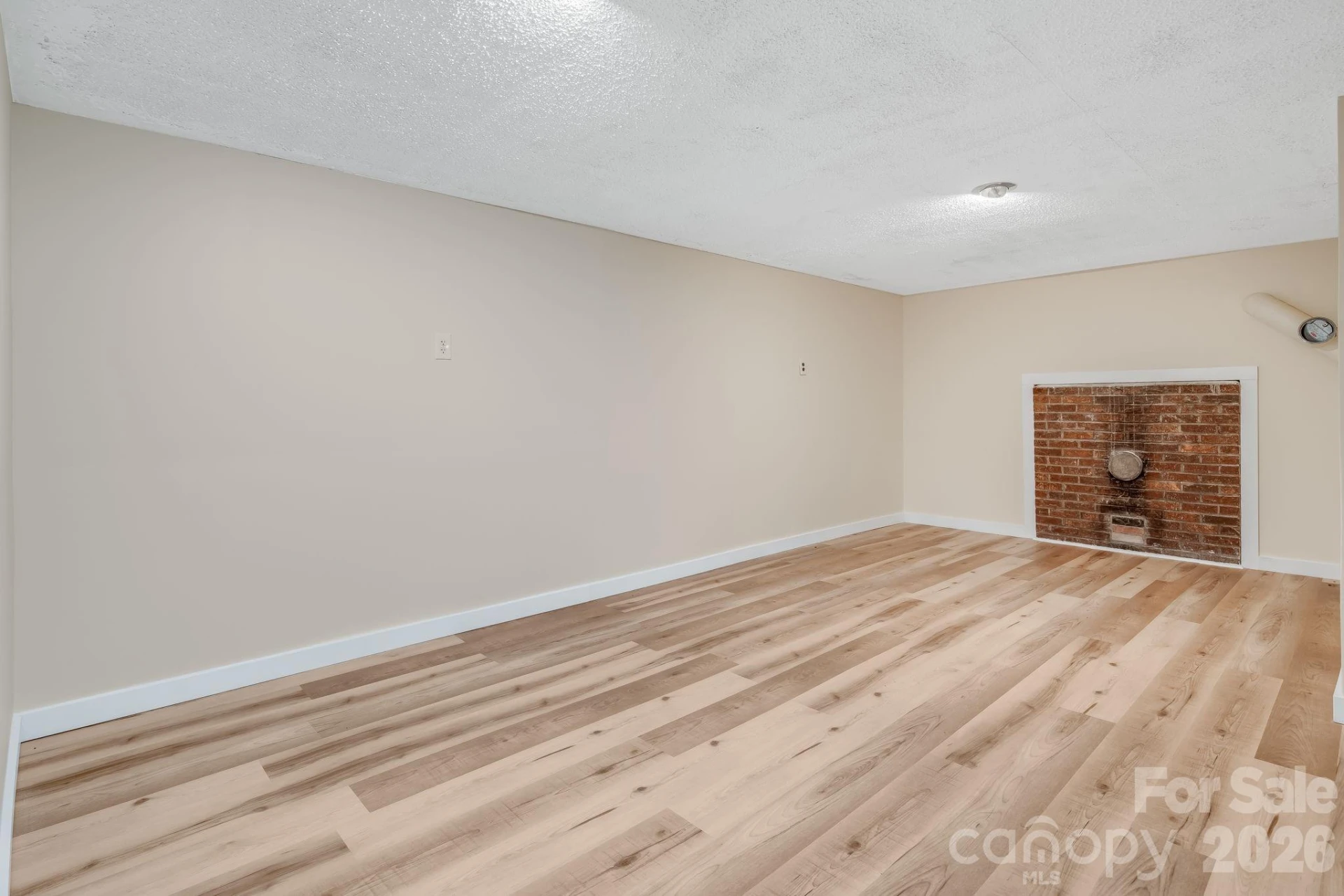 4 Brad Street - Photo 23