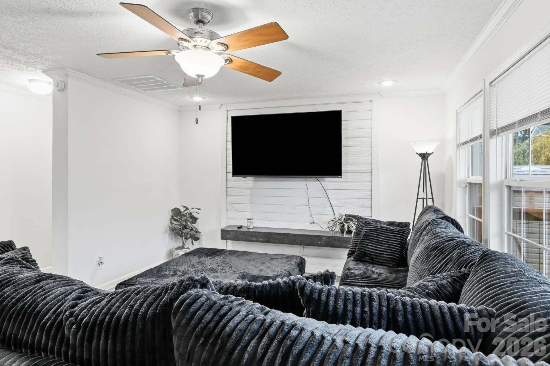 417 Glover Street - Photo 7