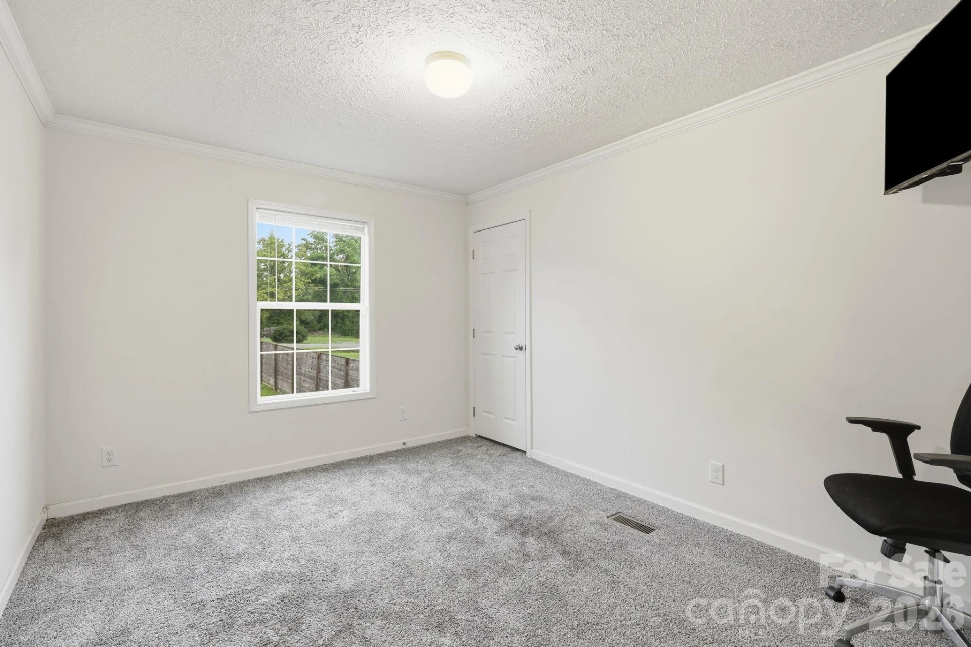 417 Glover Street - Photo 23