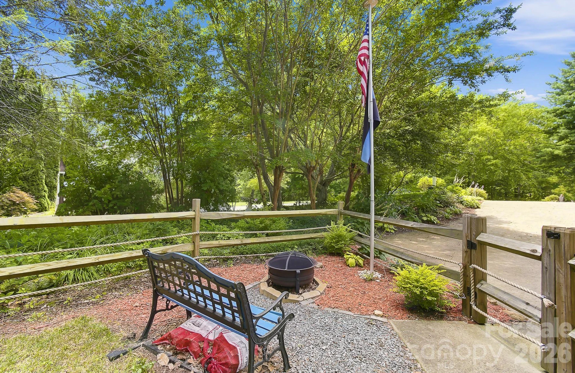 28 Secretariat Drive - Photo 46