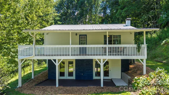 2879 Chandler Creek Road