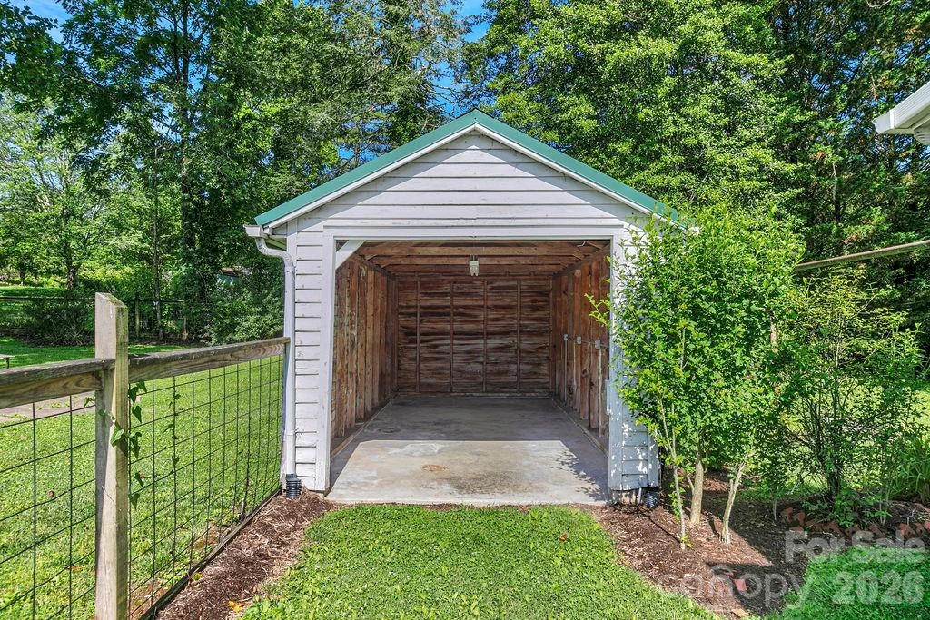 105 Parkview Drive - Photo 40