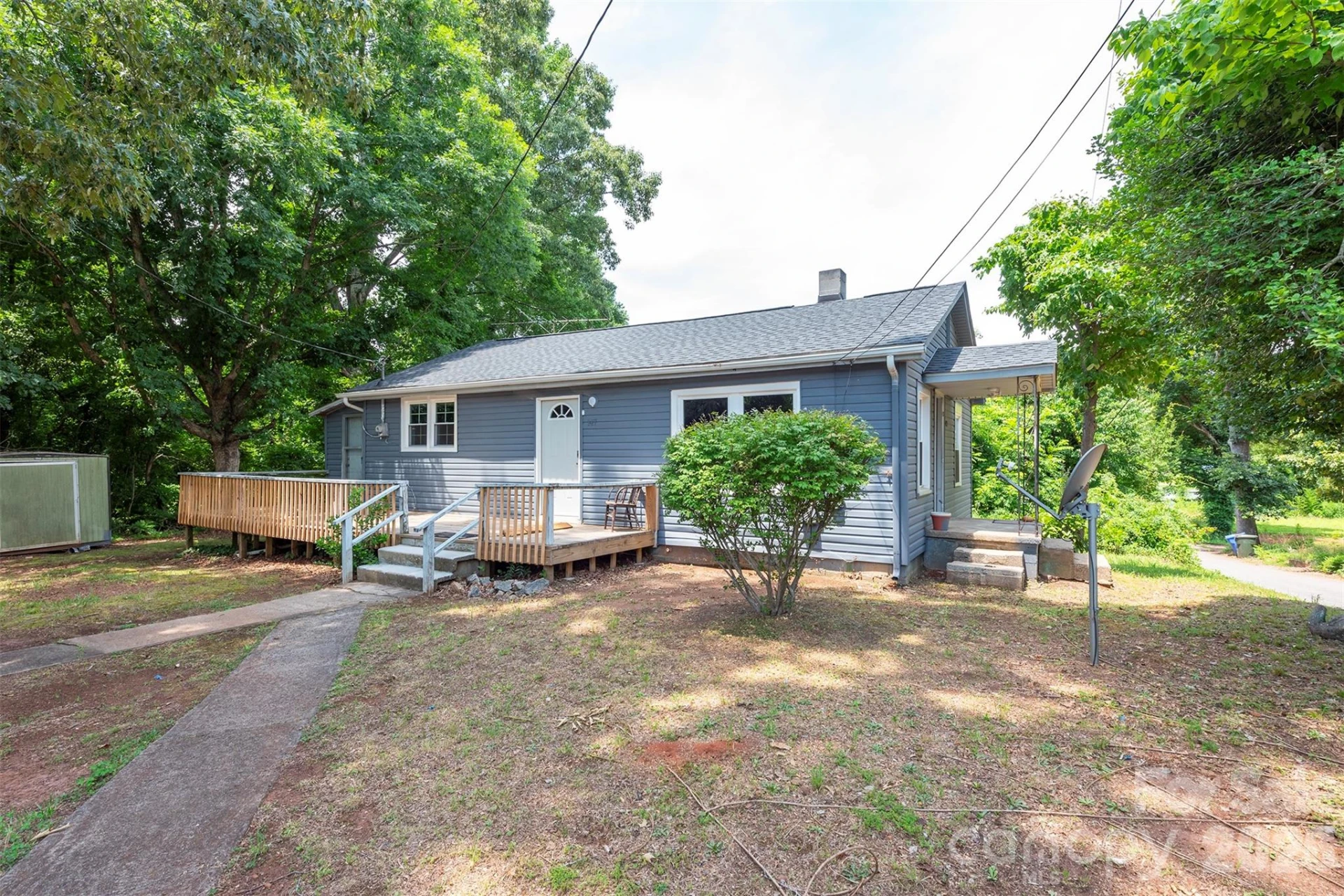 147 Gabriel Street - Photo 2