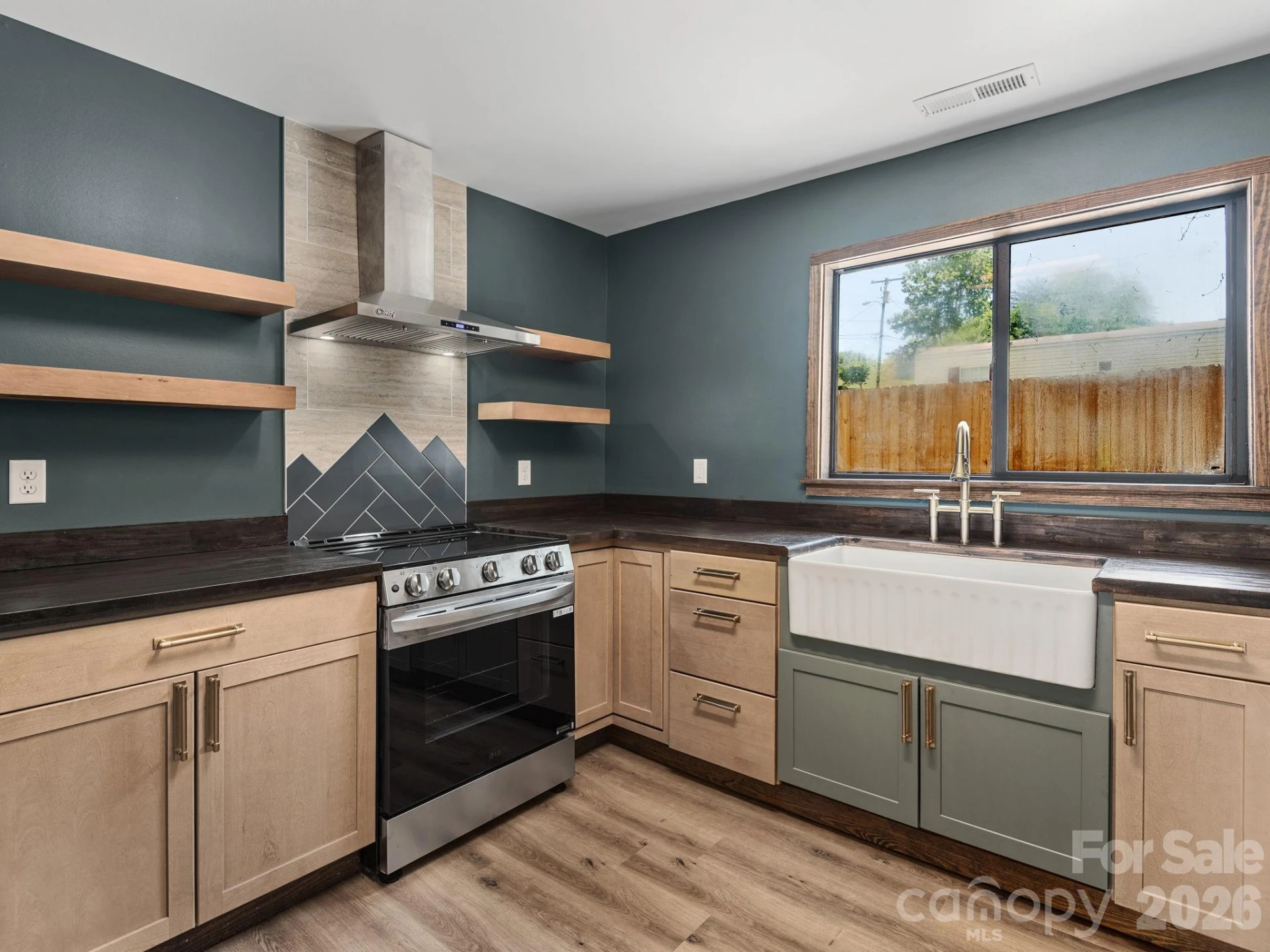 78 Travis Street - Photo 12
