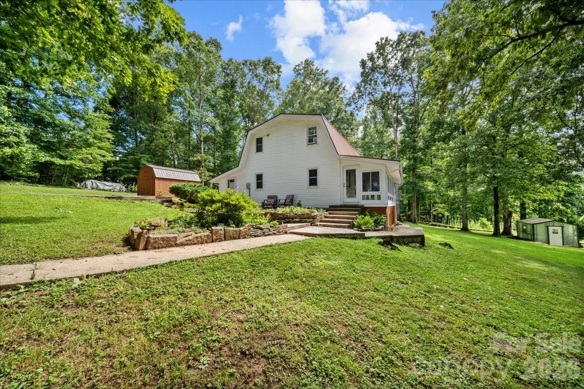 371 Patton Valley Drive - Photo 3