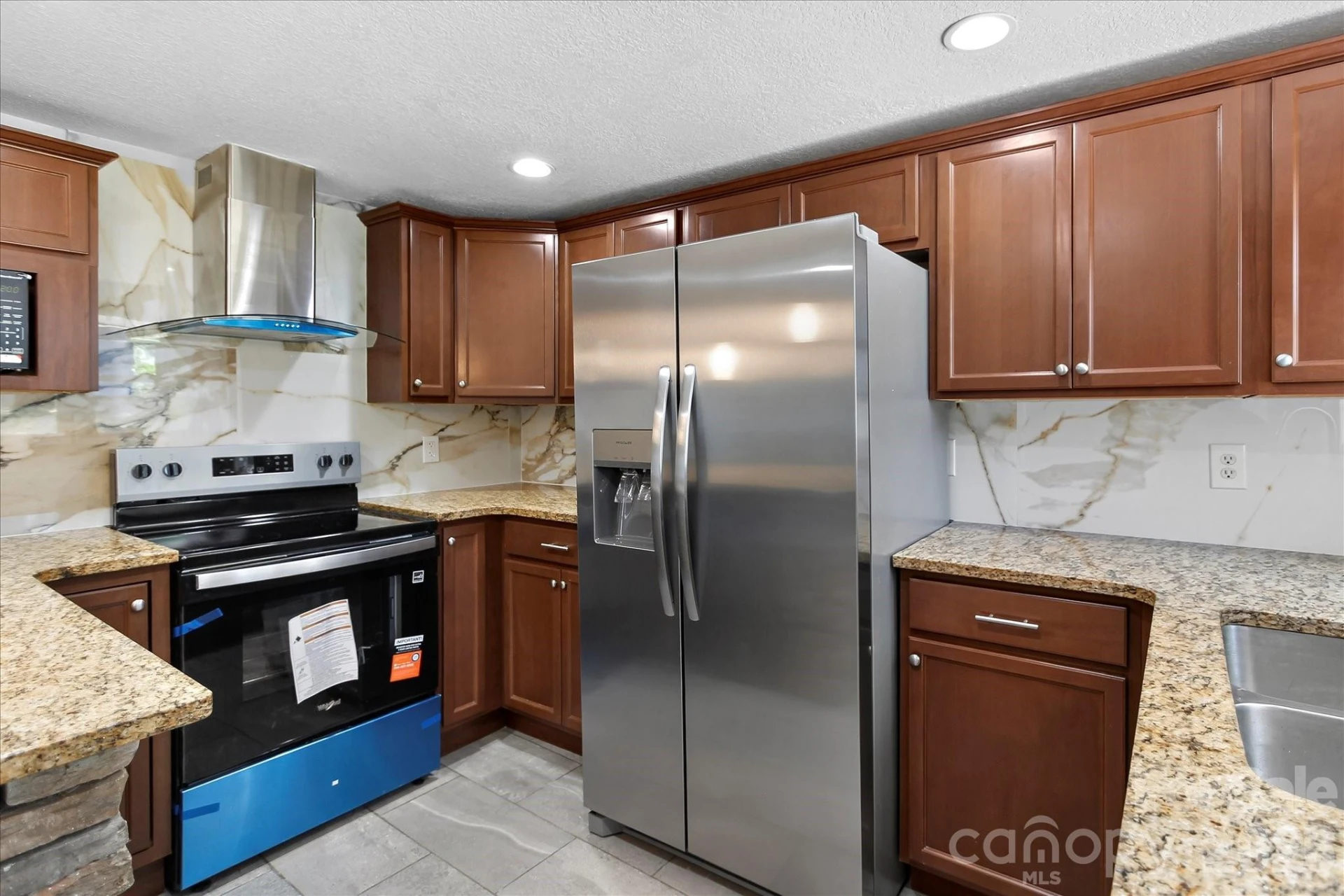 136 W Wilhemenia Street #19-22 - Photo 17