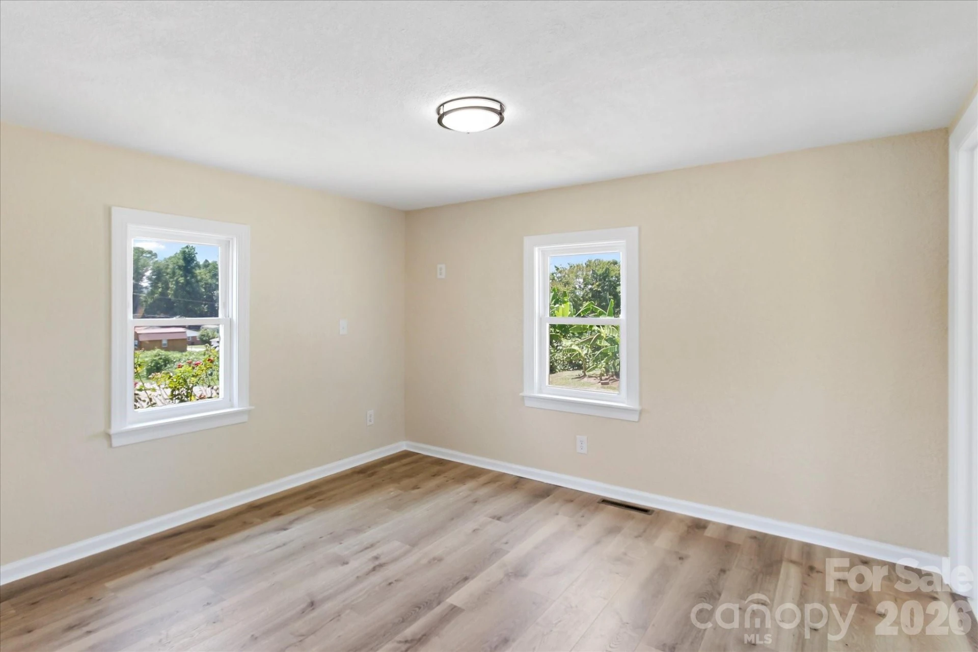 136 W Wilhemenia Street #19-22 - Photo 22
