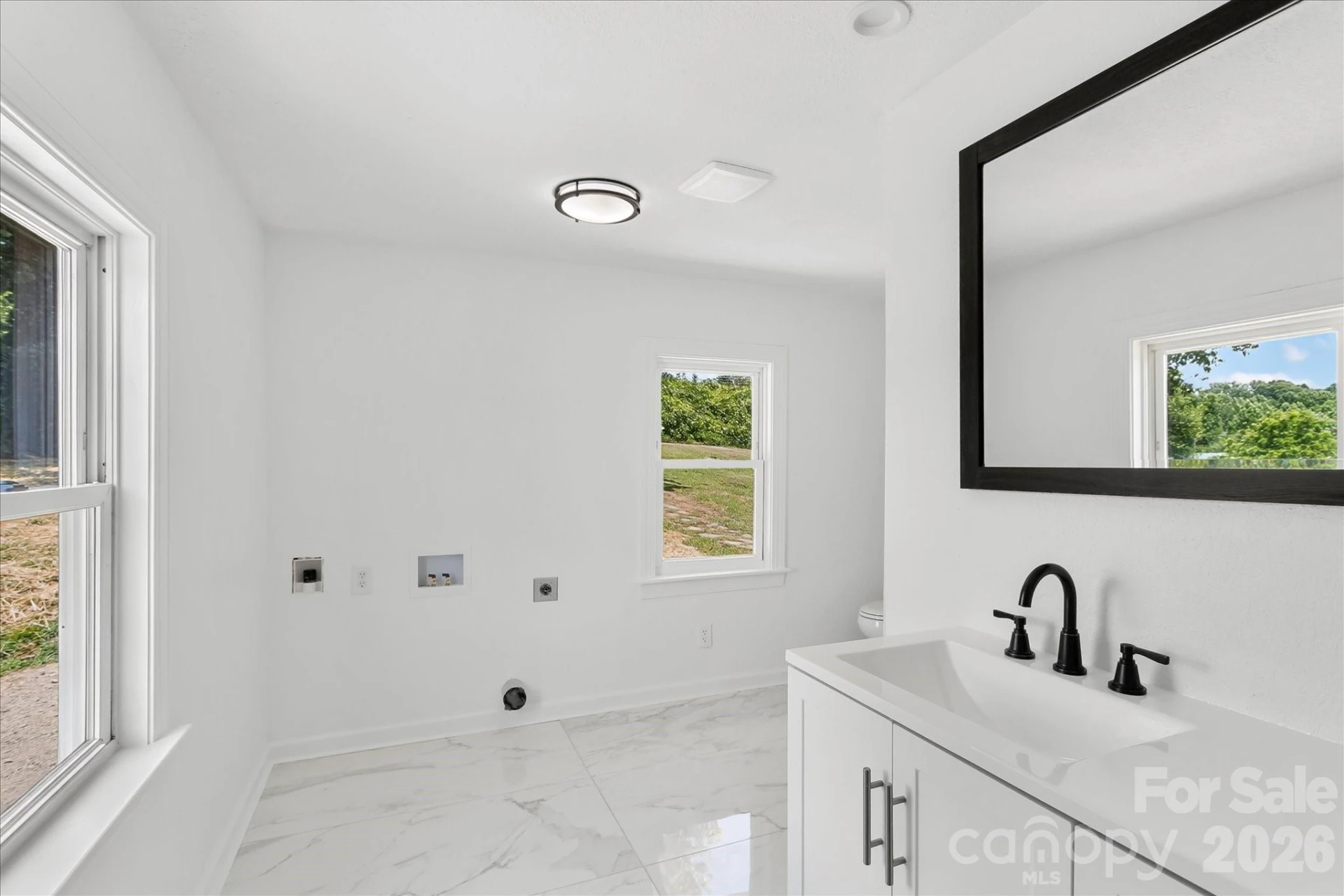 136 W Wilhemenia Street #19-22 - Photo 24