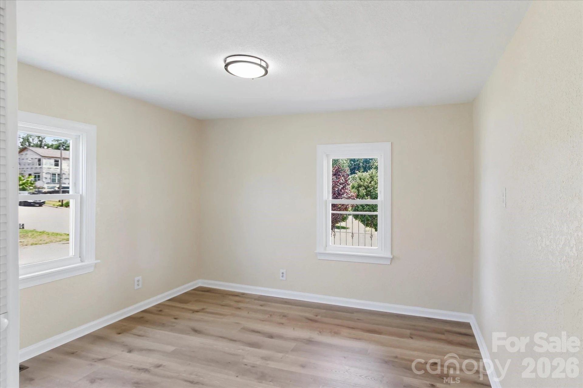 136 W Wilhemenia Street #19-22 - Photo 27