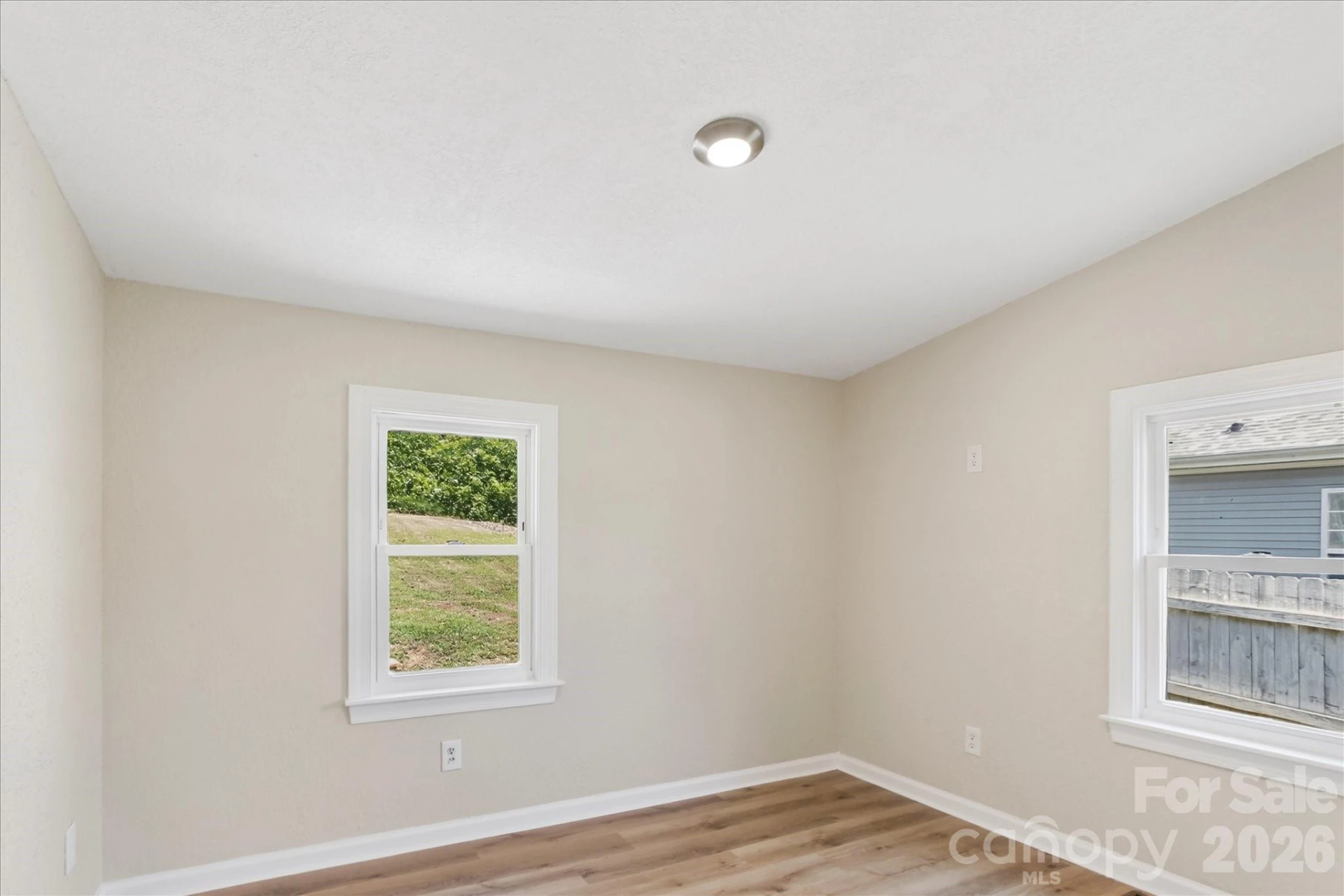 136 W Wilhemenia Street #19-22 - Photo 33