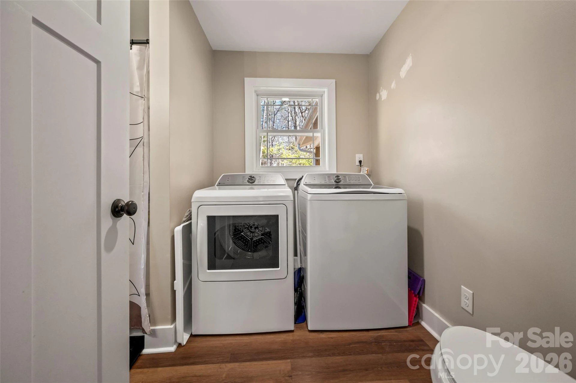 180 Nanhart Court - Photo 15