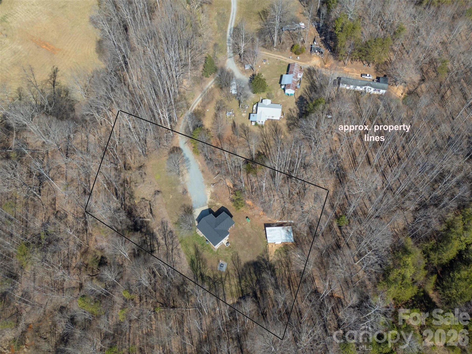 180 Nanhart Court - Photo 33
