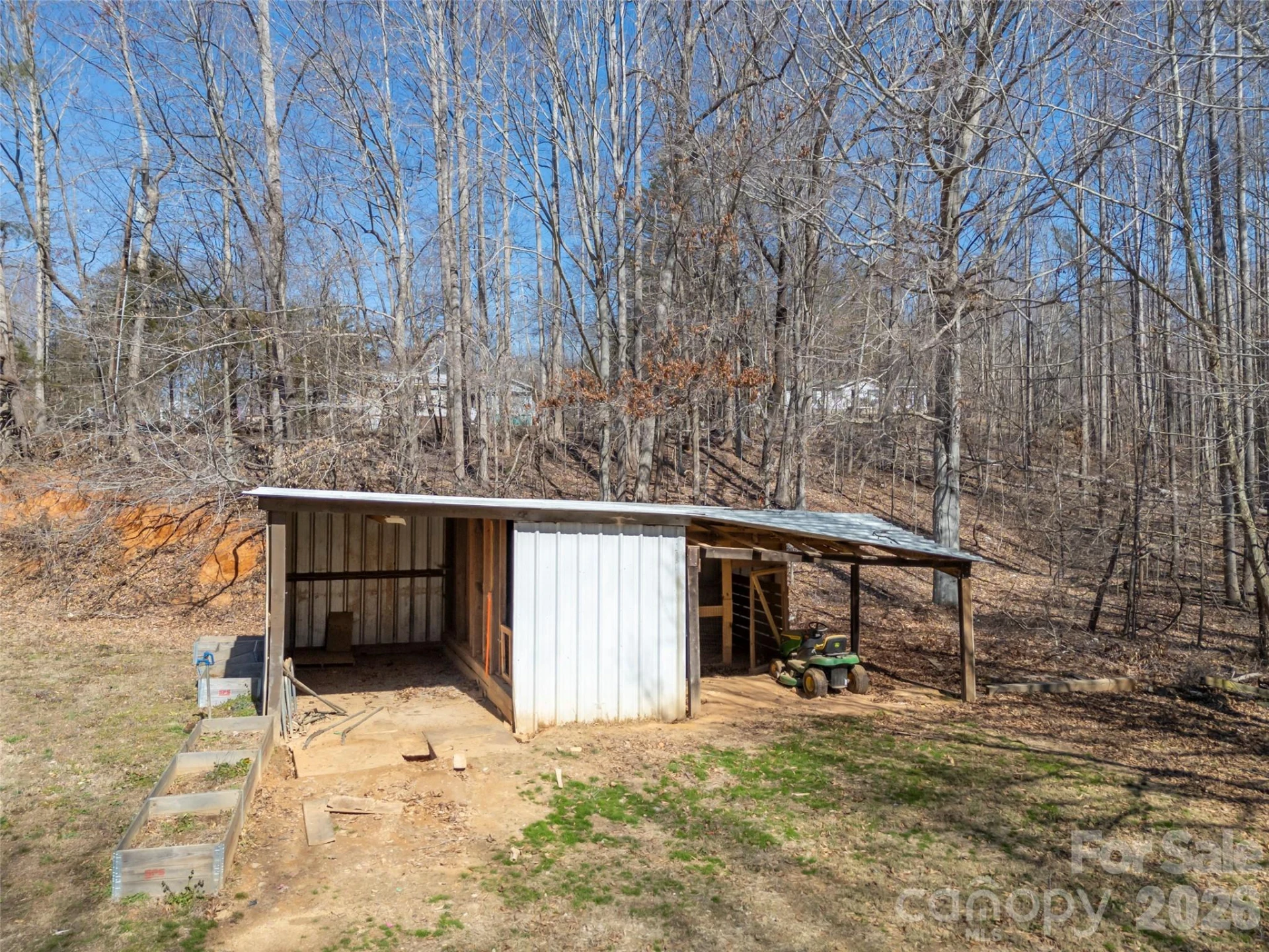 180 Nanhart Court - Photo 36