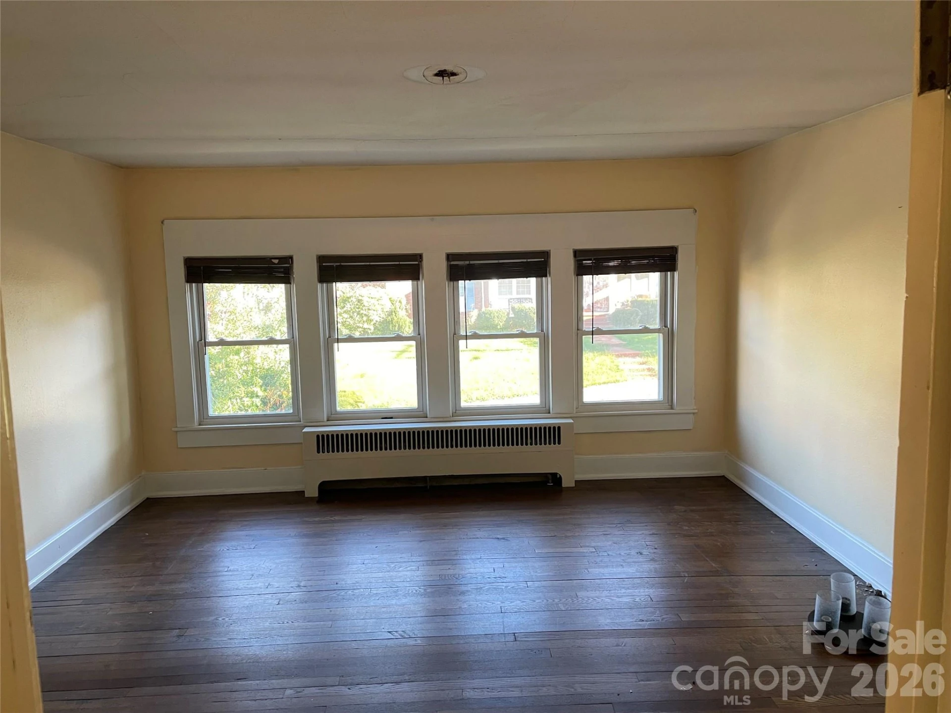 318 Academy Street - Photo 12