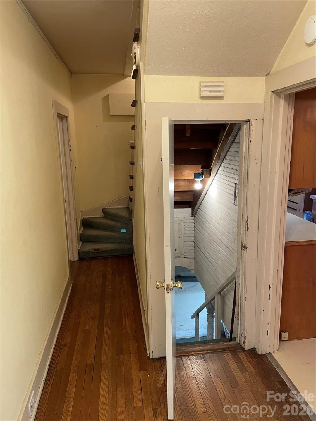 318 Academy Street - Photo 21