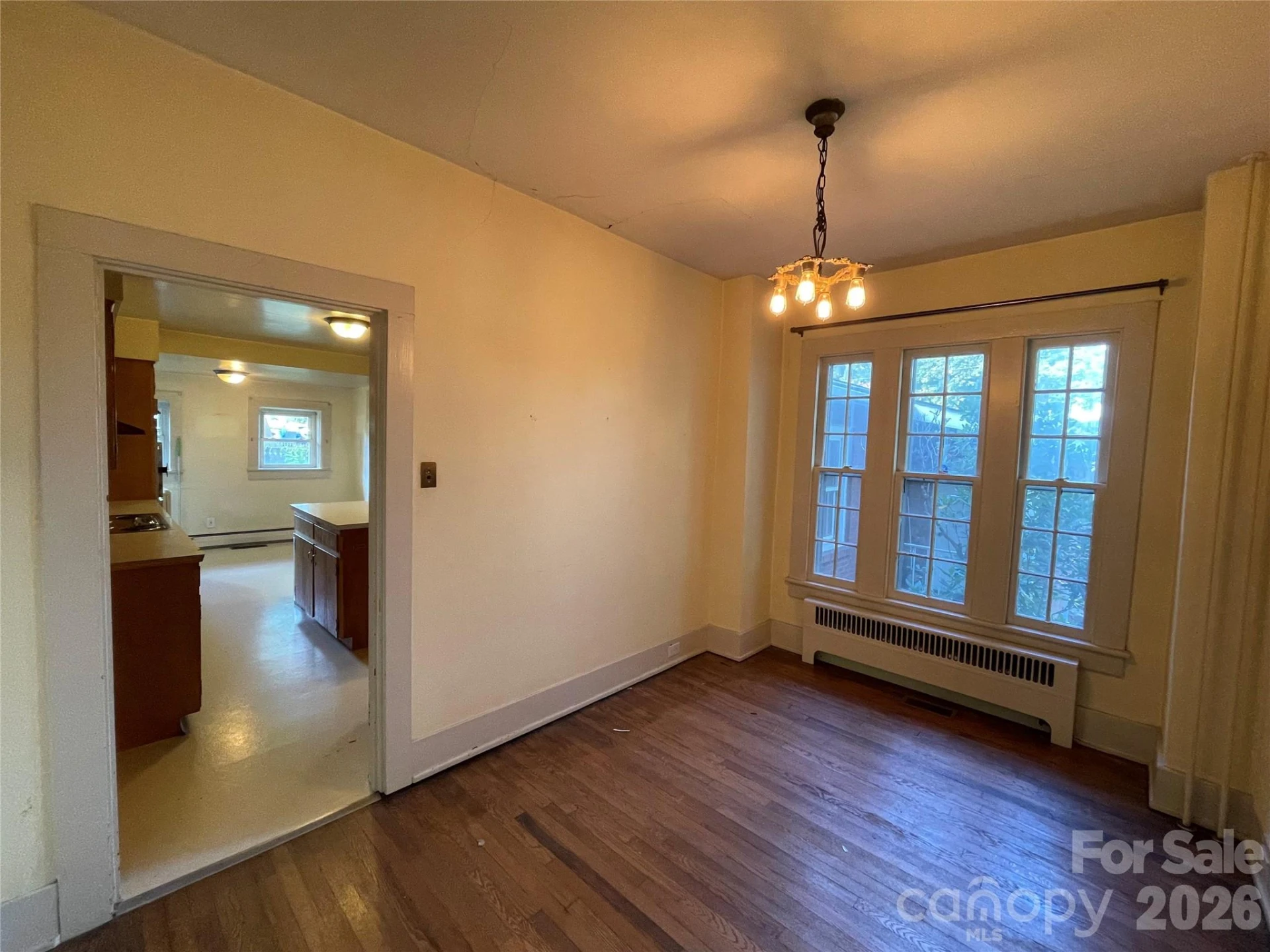 318 Academy Street - Photo 6