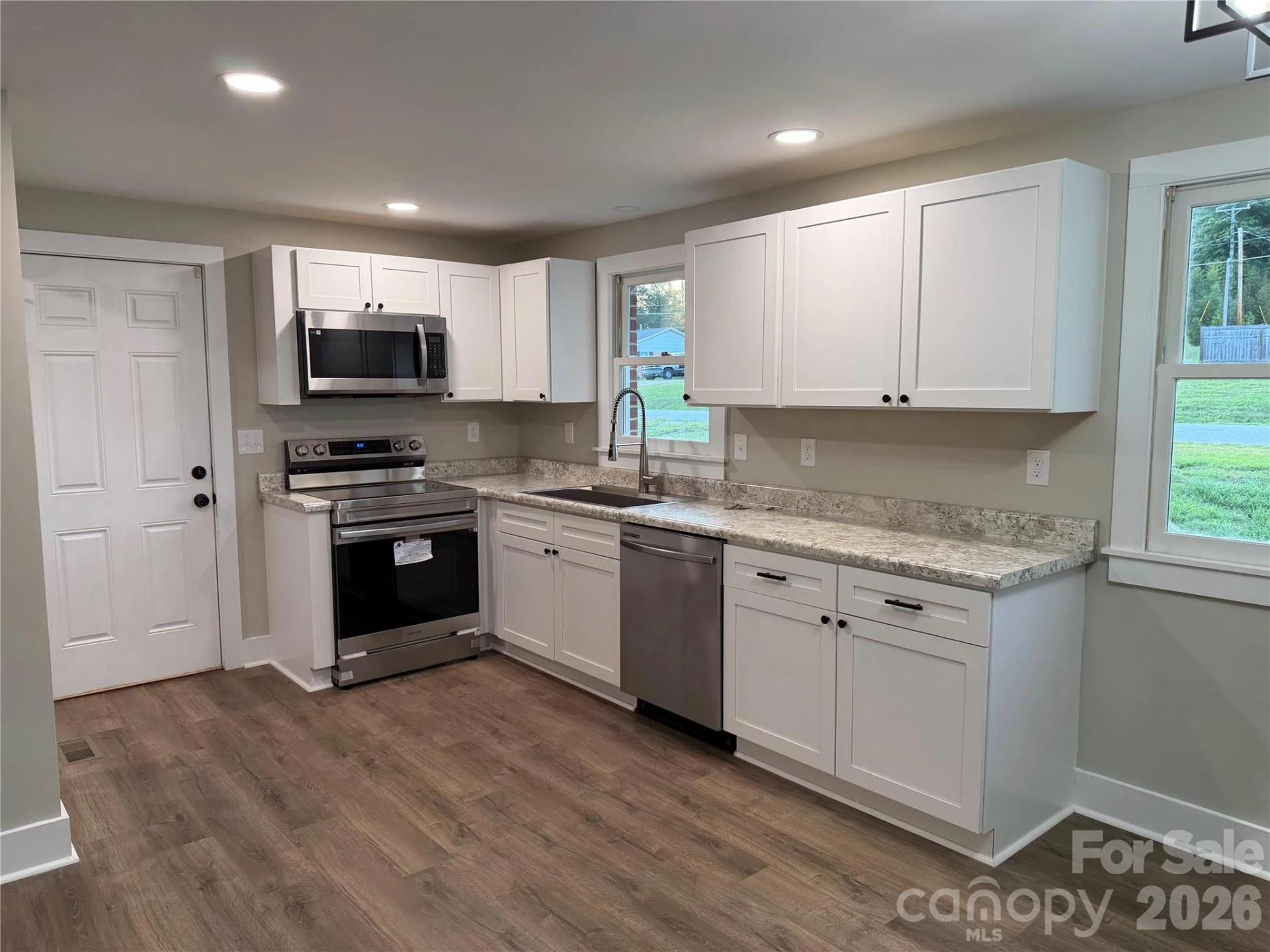 228 Roberson Road - Photo 10