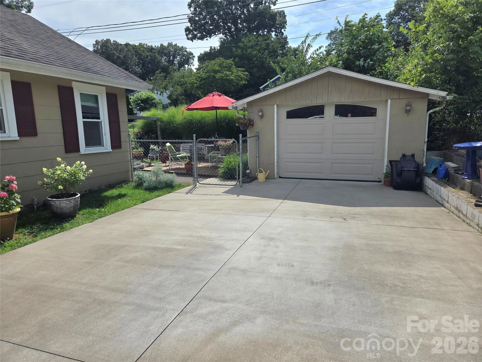 201 Stafford Street - Photo 6