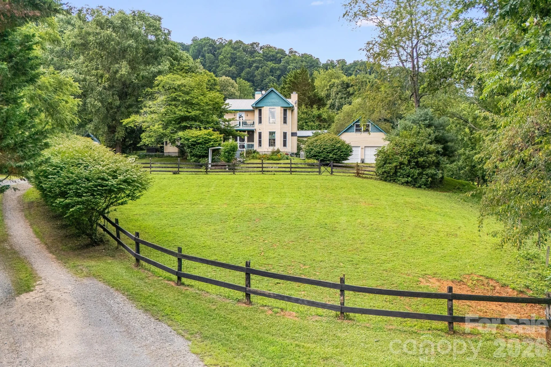 200 Black Hawk Trail - Photo 4