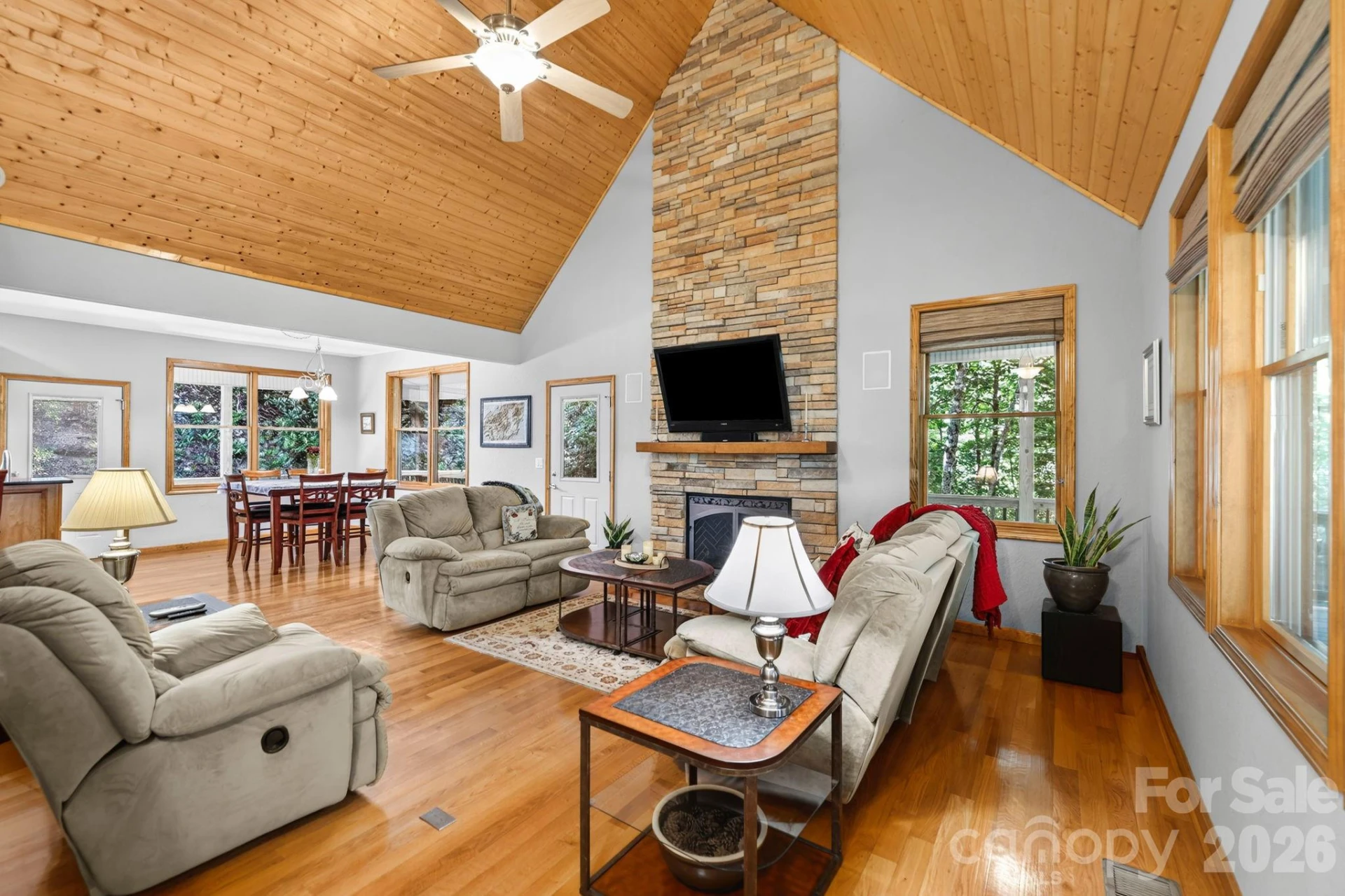 149 Oriole Road - Photo 3