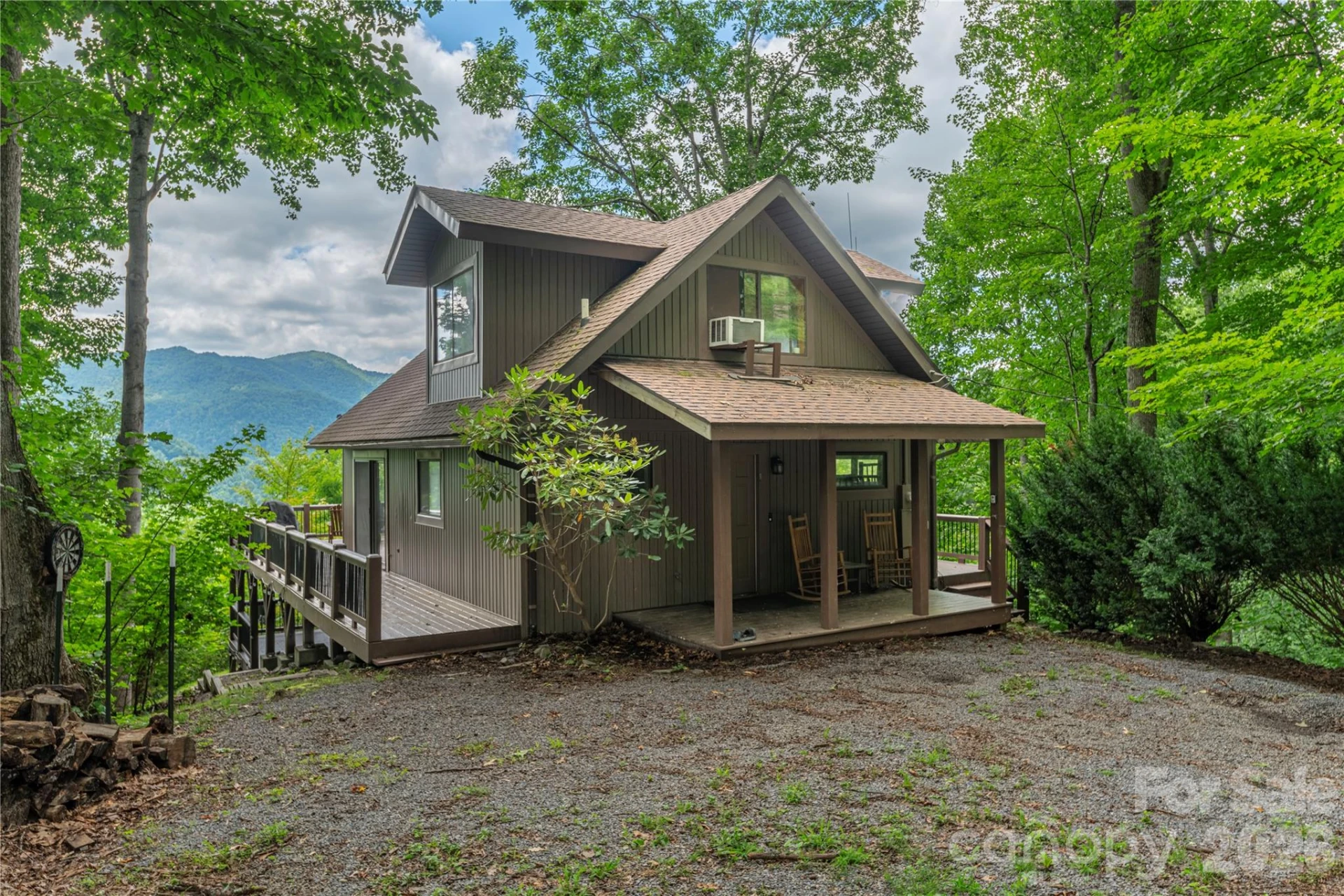 171 Jade Drive - Photo 3