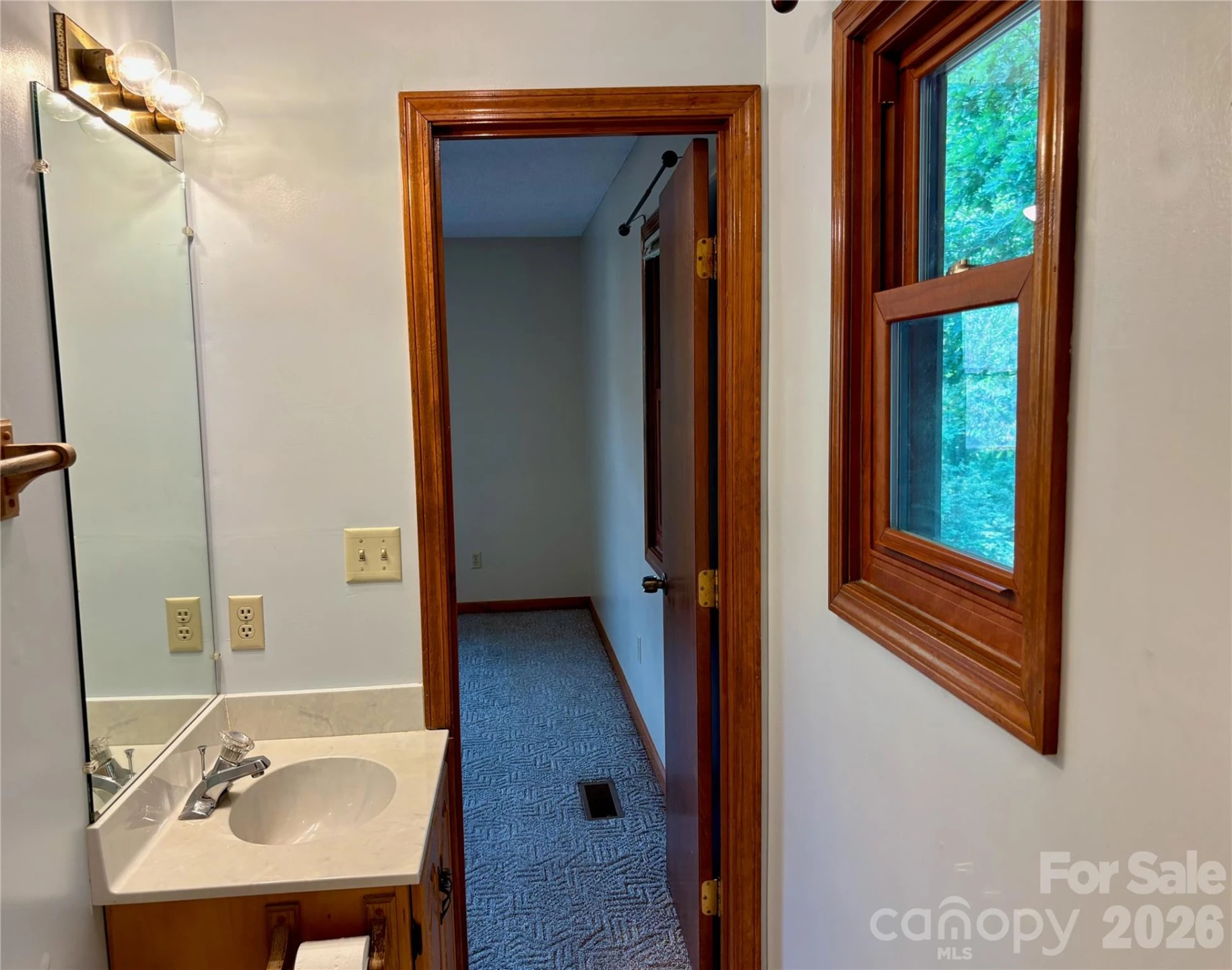 21 Ashwood Drive - Photo 15