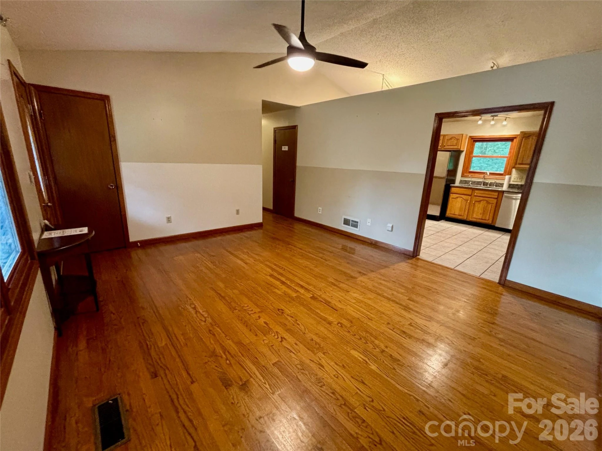 21 Ashwood Drive - Photo 9