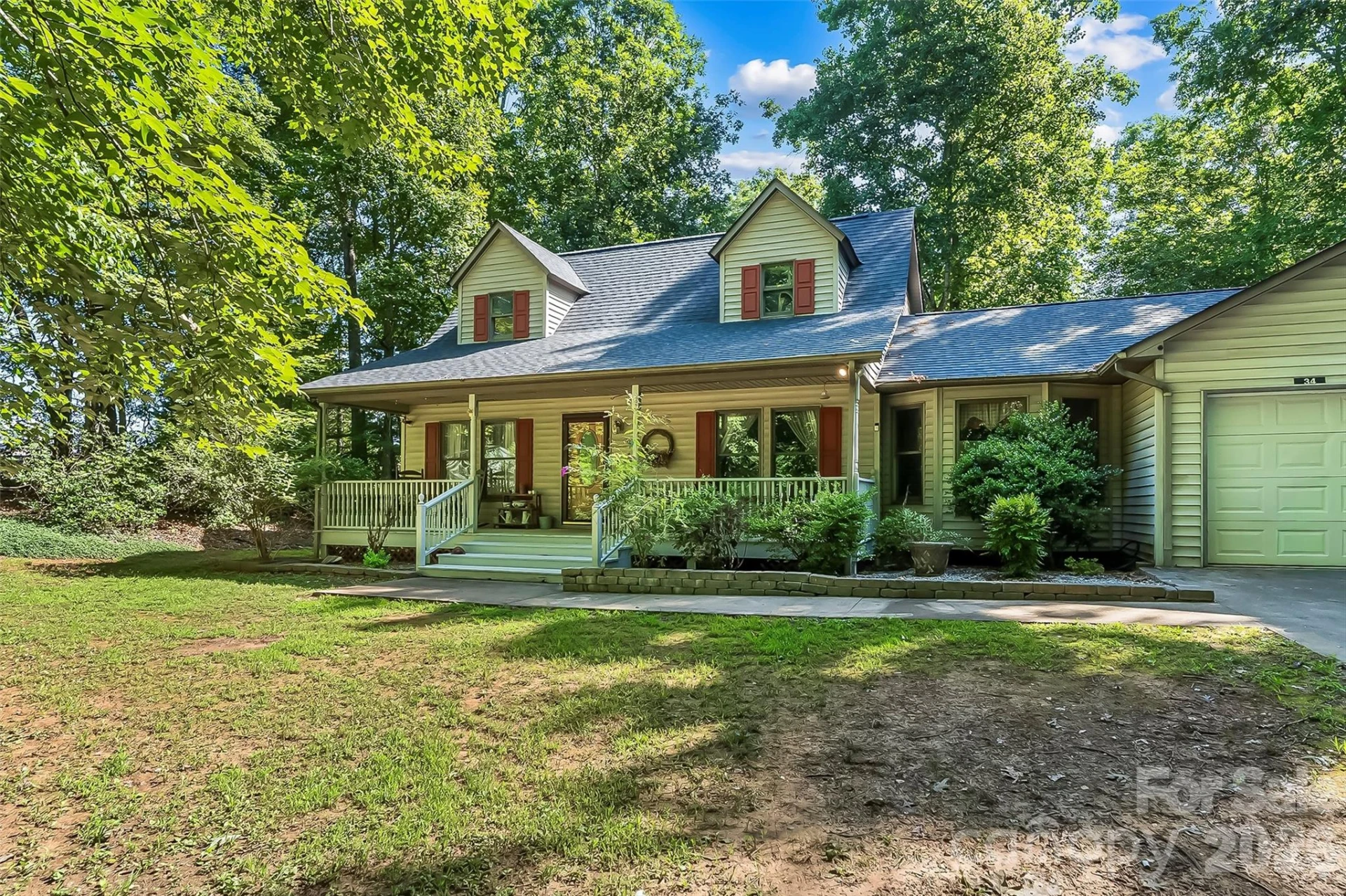 34 Lakeside Drive - Photo 3