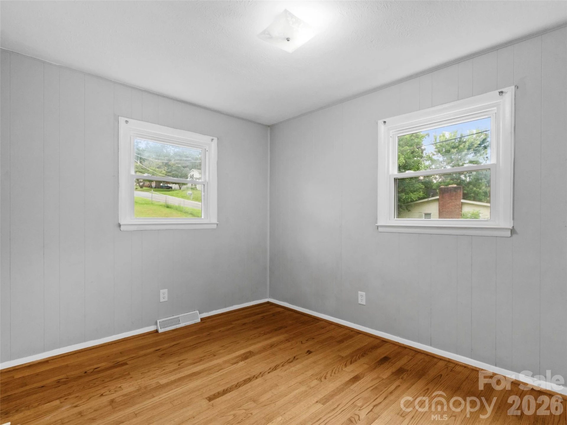 230 School Road E - Photo 22