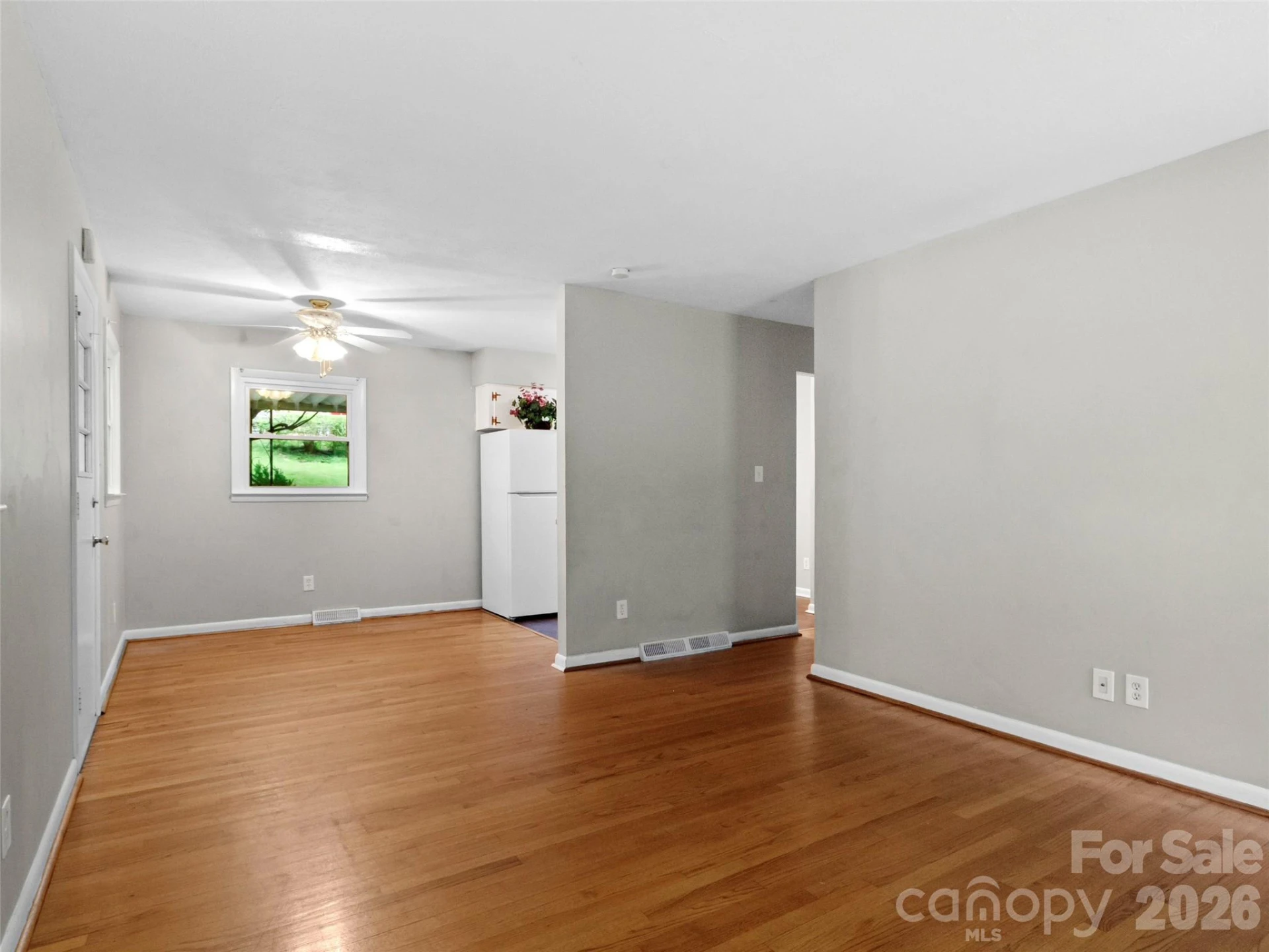 230 School Road E - Photo 6