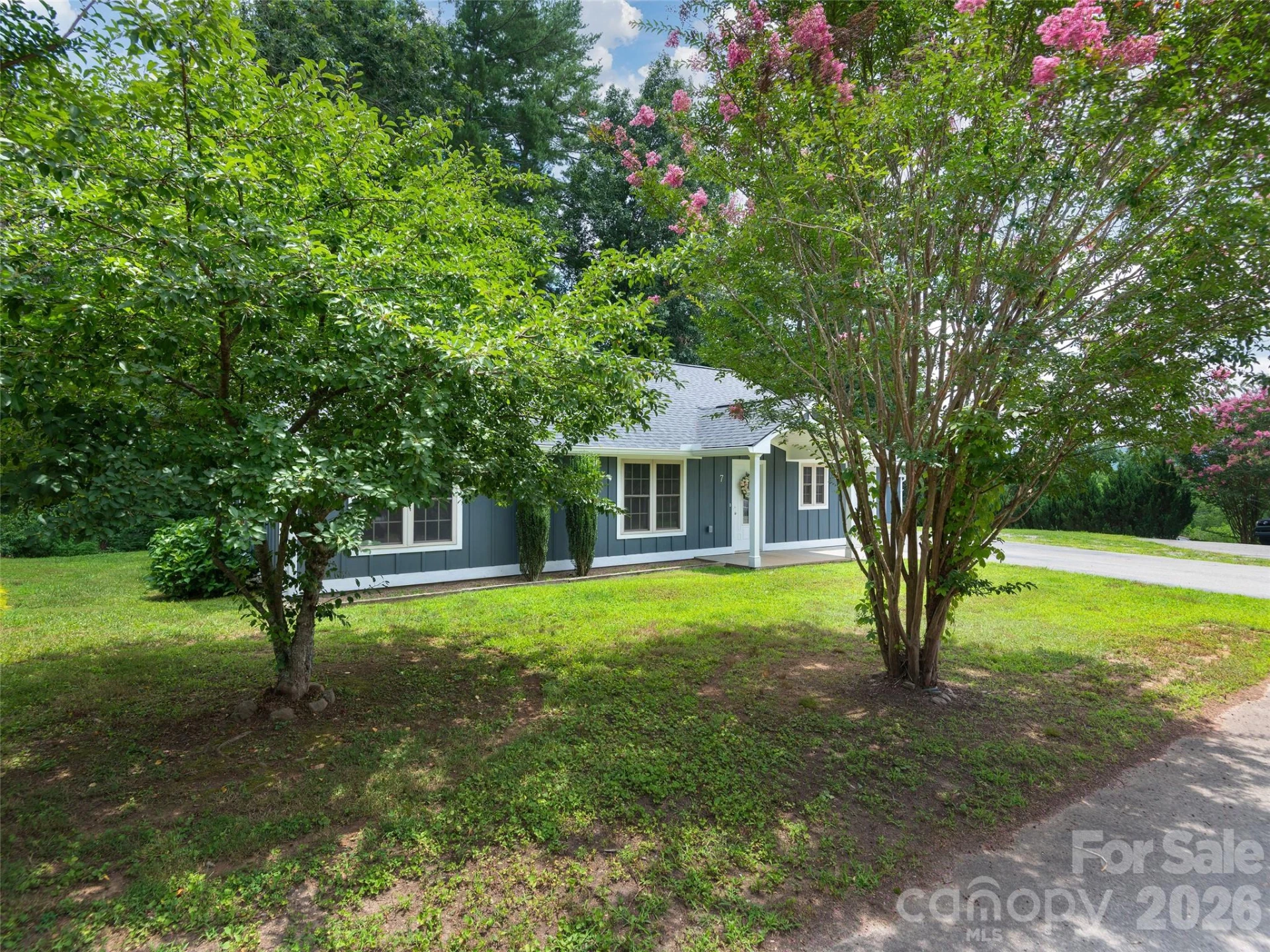 7 Mcgee Ridge Road - Photo 2