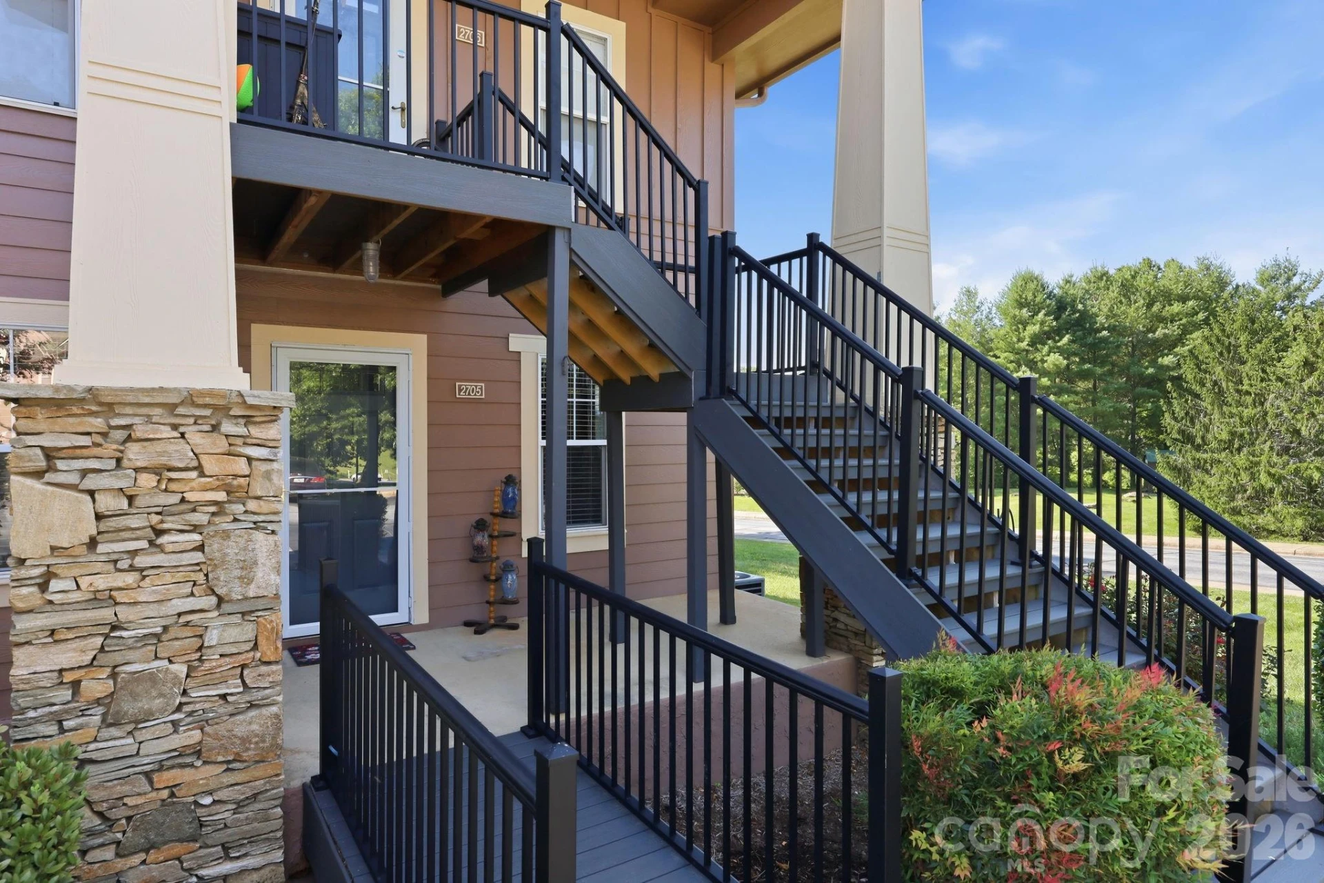 2705 Deermouse Way - Photo 2