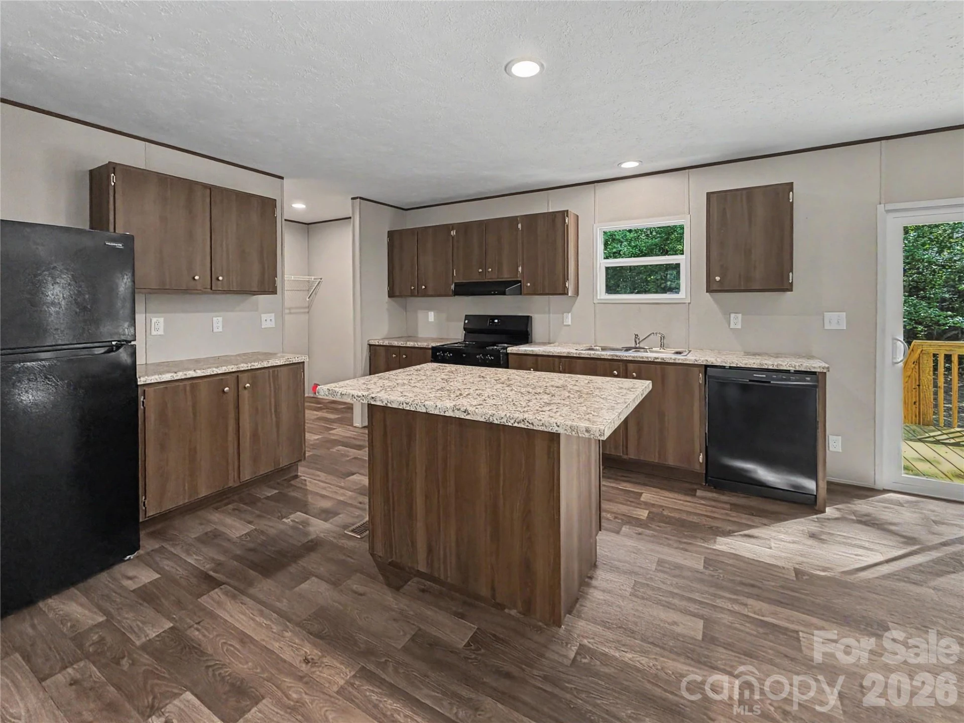 718 Hines Road - Photo 6
