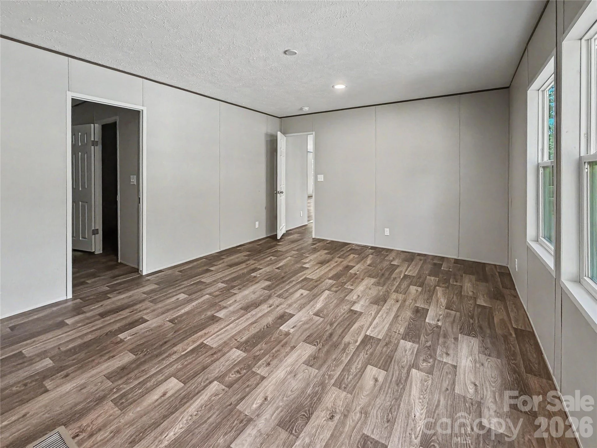 718 Hines Road - Photo 8