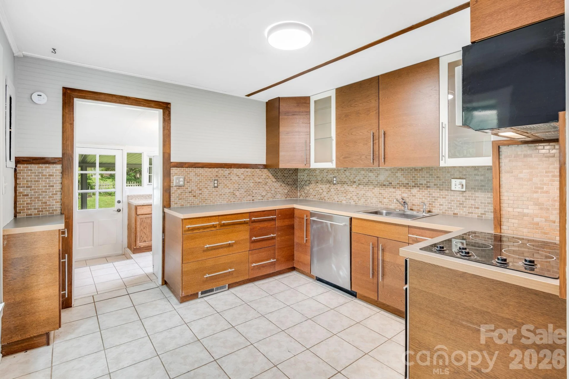 839 Kanuga Road - Photo 10