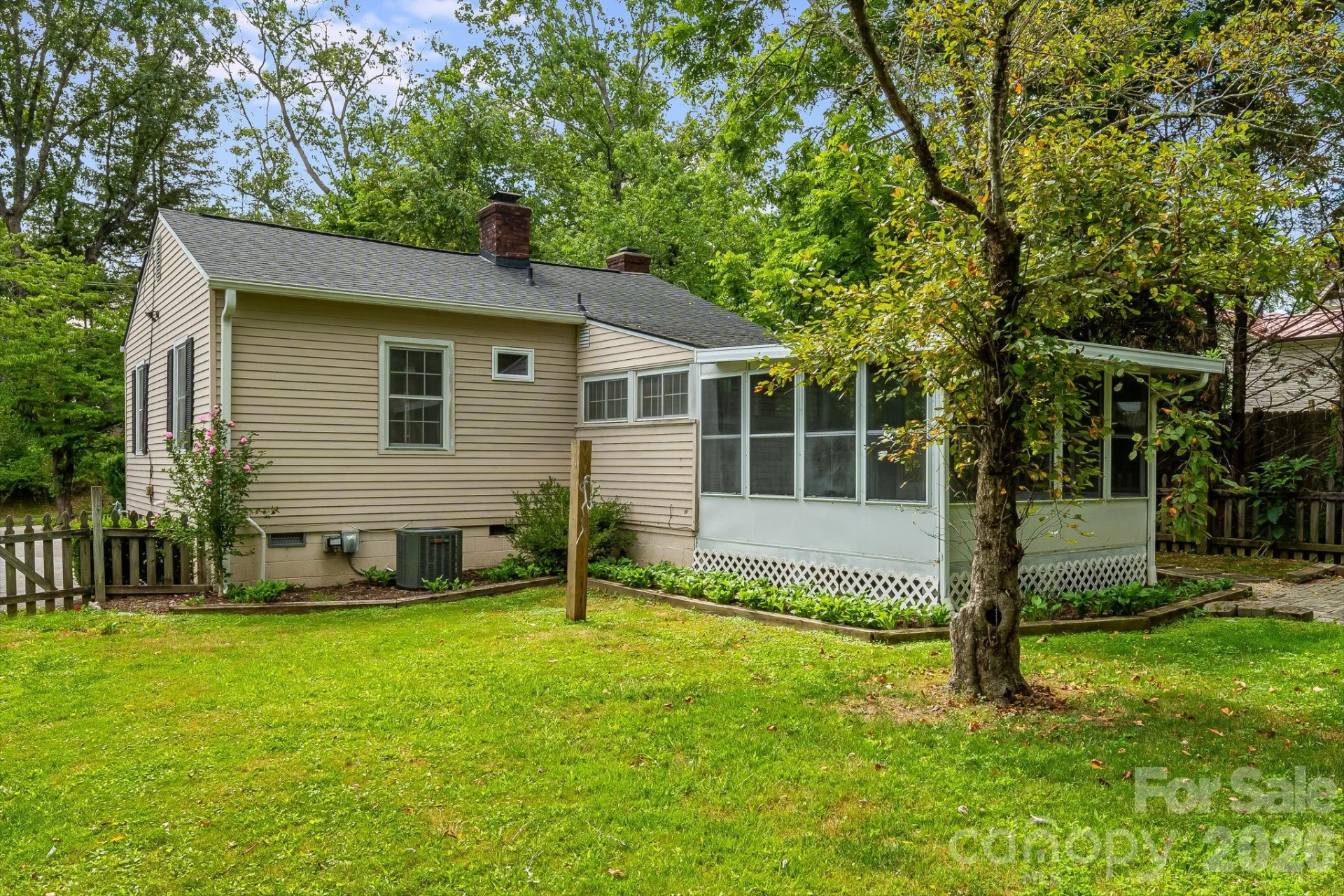 839 Kanuga Road - Photo 29