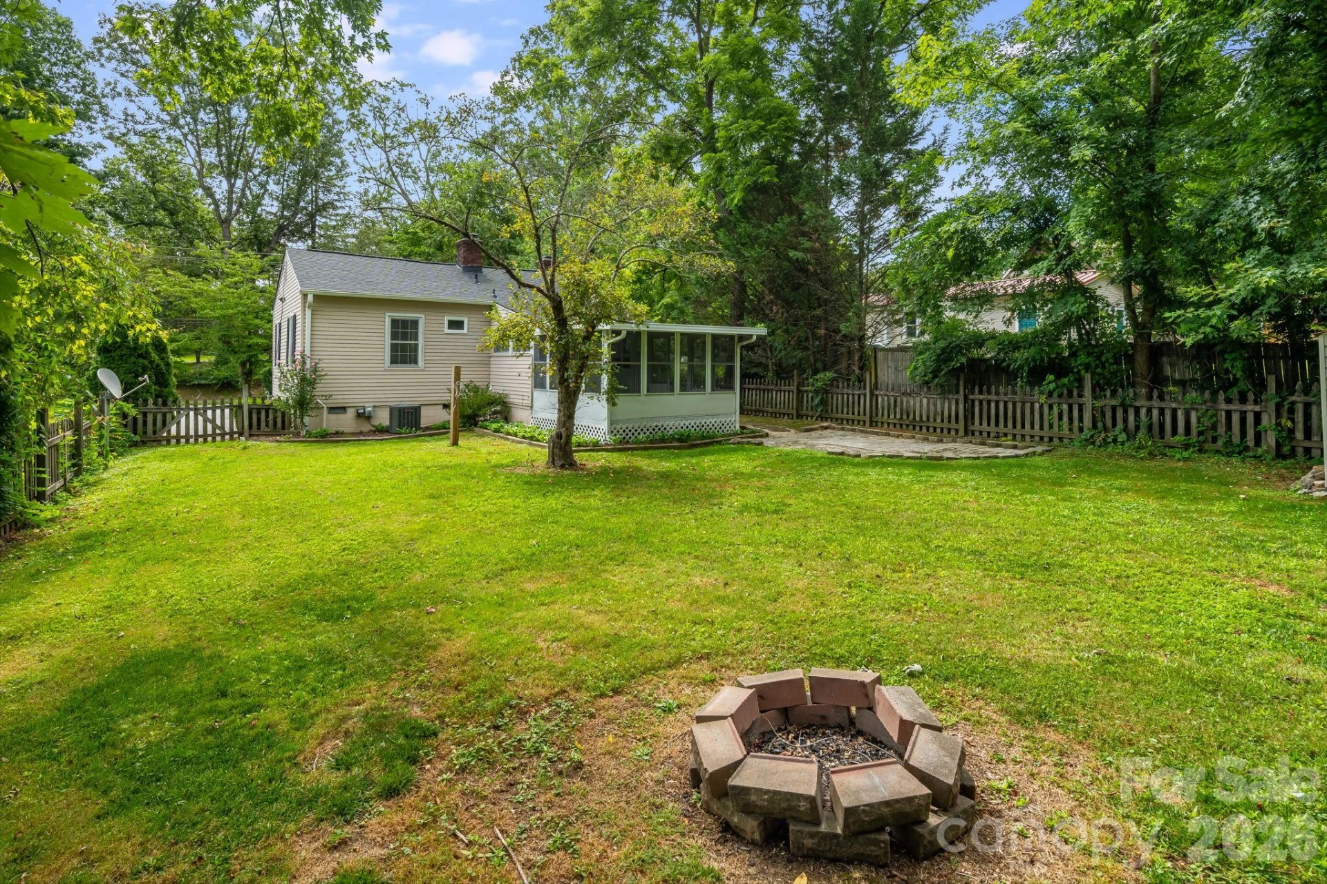 839 Kanuga Road - Photo 30