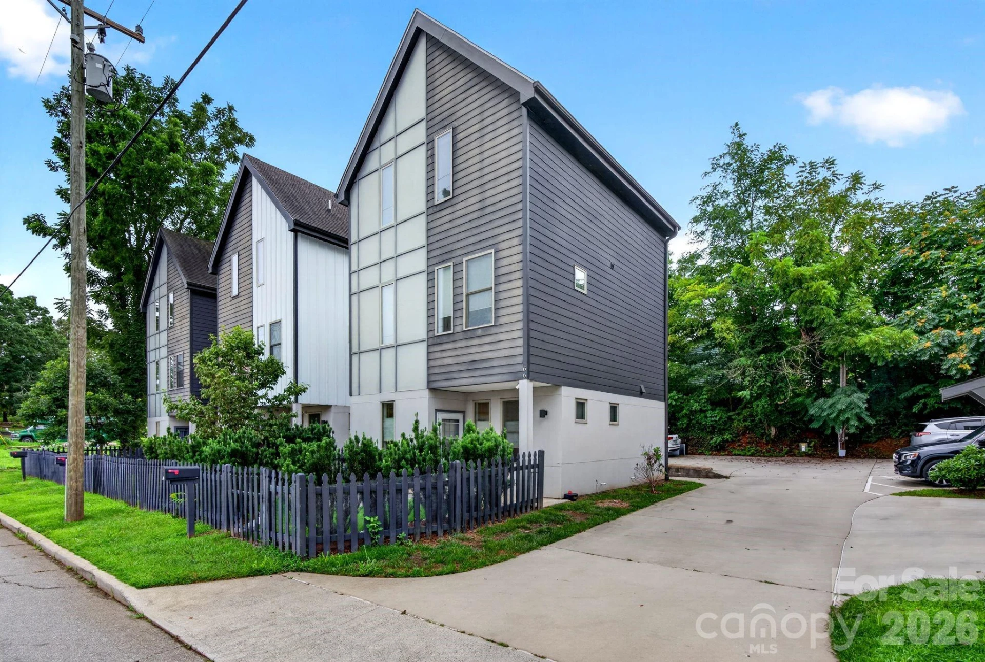 66 Burton Street - Photo 3