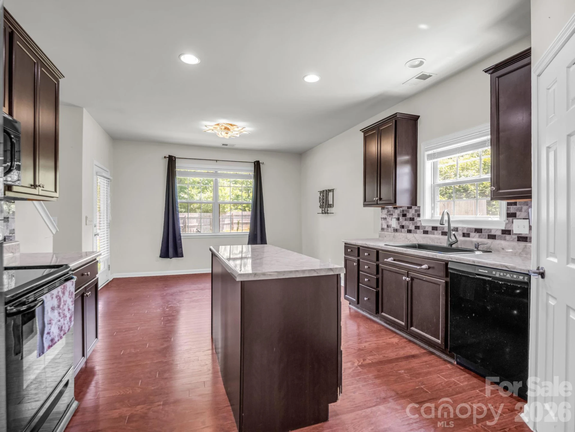 198 N River Road - Photo 18