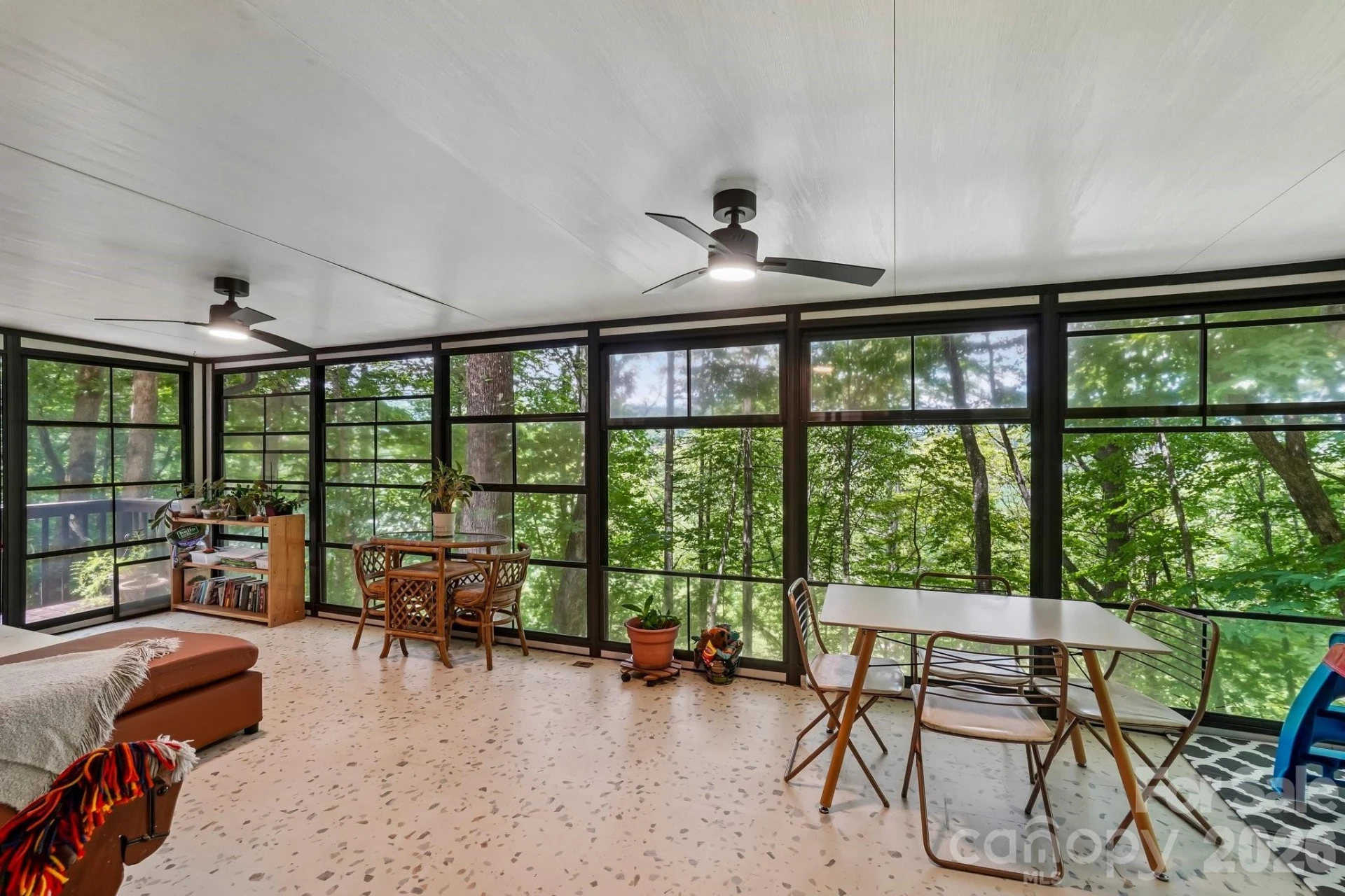 637 Cascade Lake Road - Photo 18