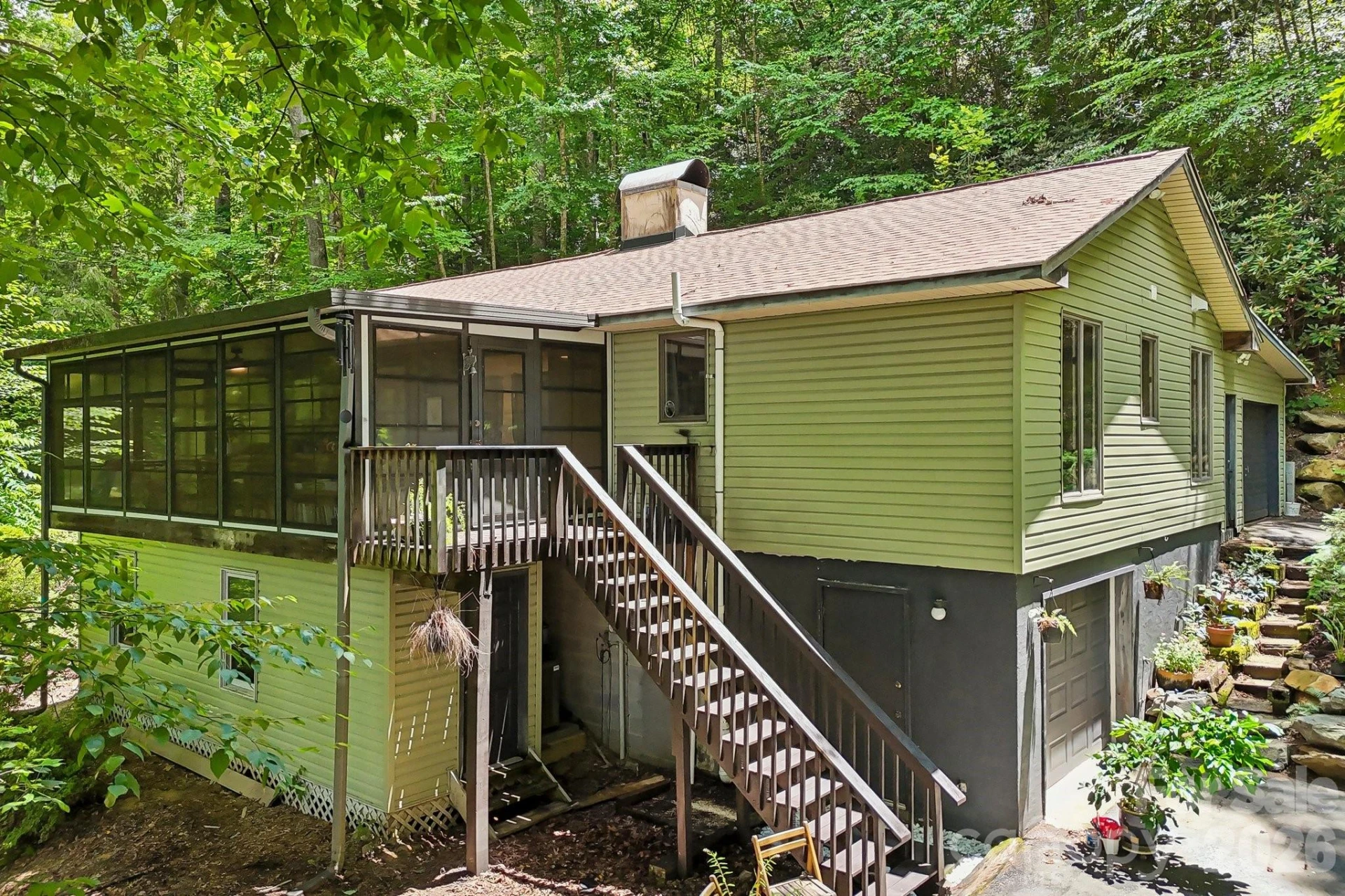 637 Cascade Lake Road - Photo 3