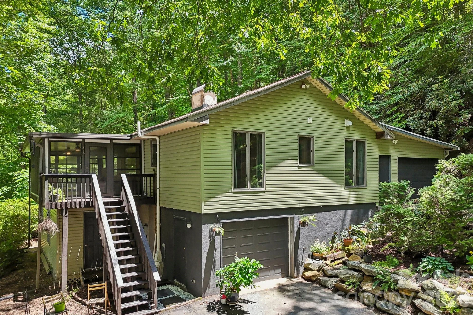 637 Cascade Lake Road - Photo 5