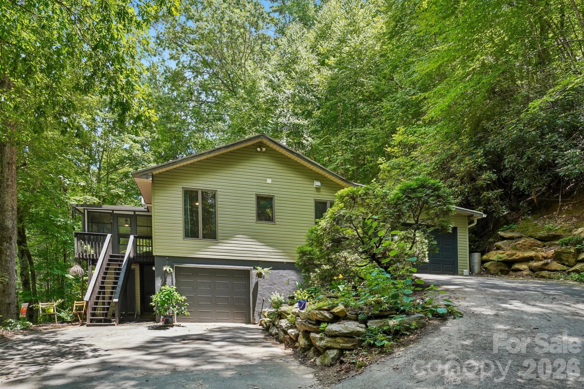 637 Cascade Lake Road - Photo 6