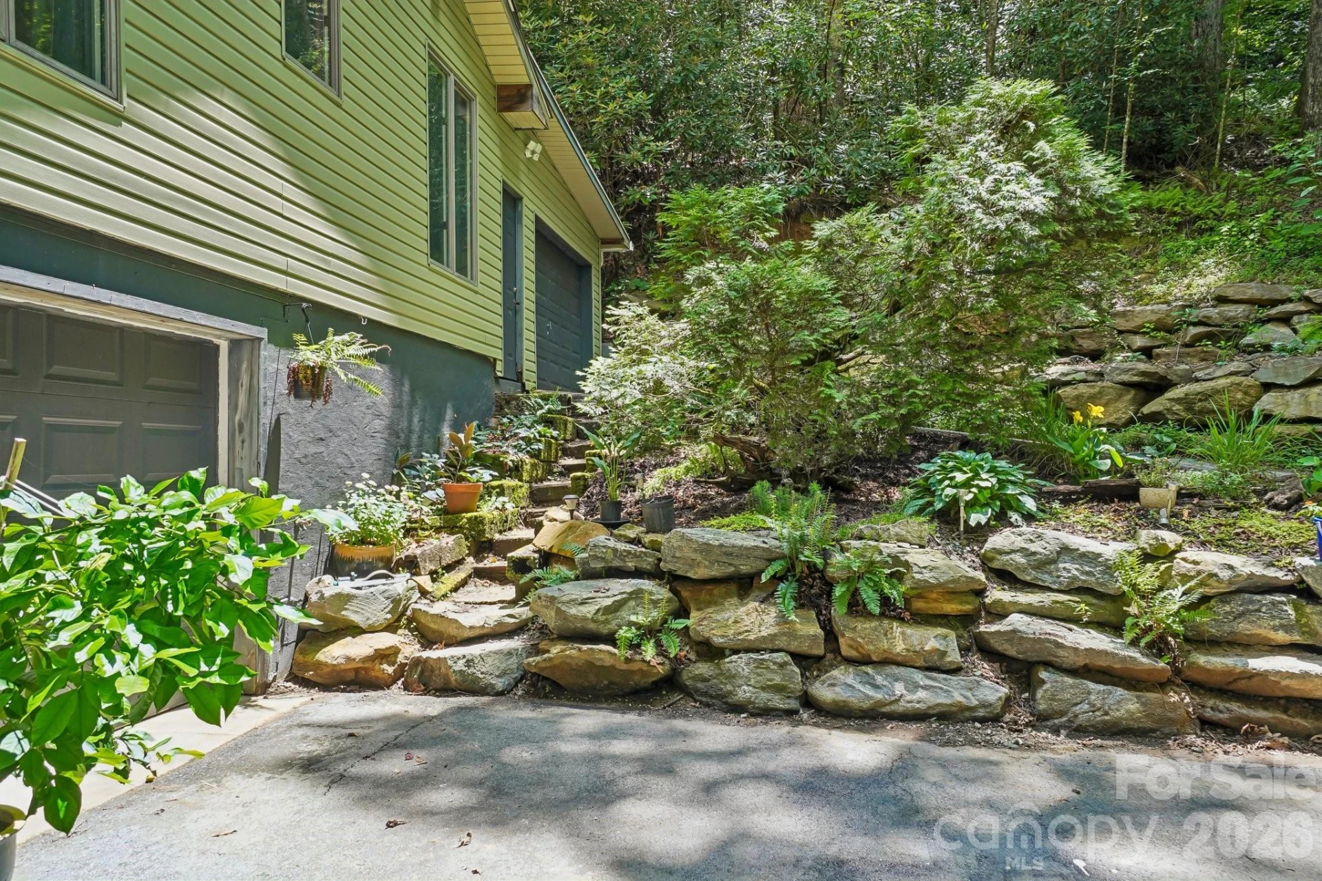 637 Cascade Lake Road - Photo 8