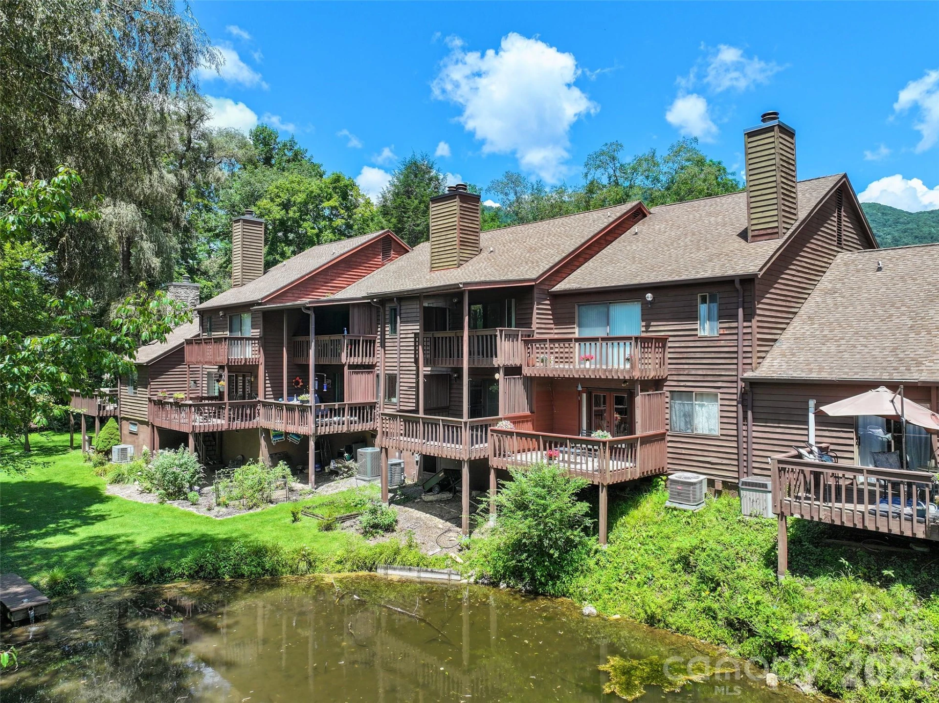 36 Meadows Lane - Photo 2